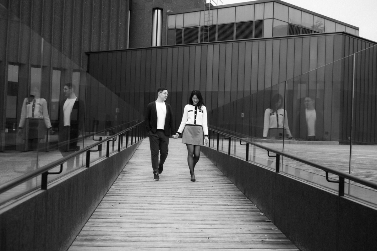 surprise proposal portrait downtown ottawa