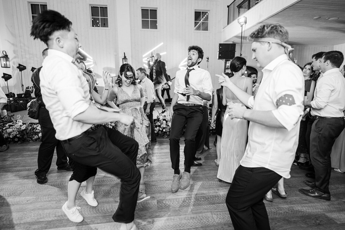 river-bottoms-ranch-september-fall-park-city-wedding-pepper-nix-2331-3493bw