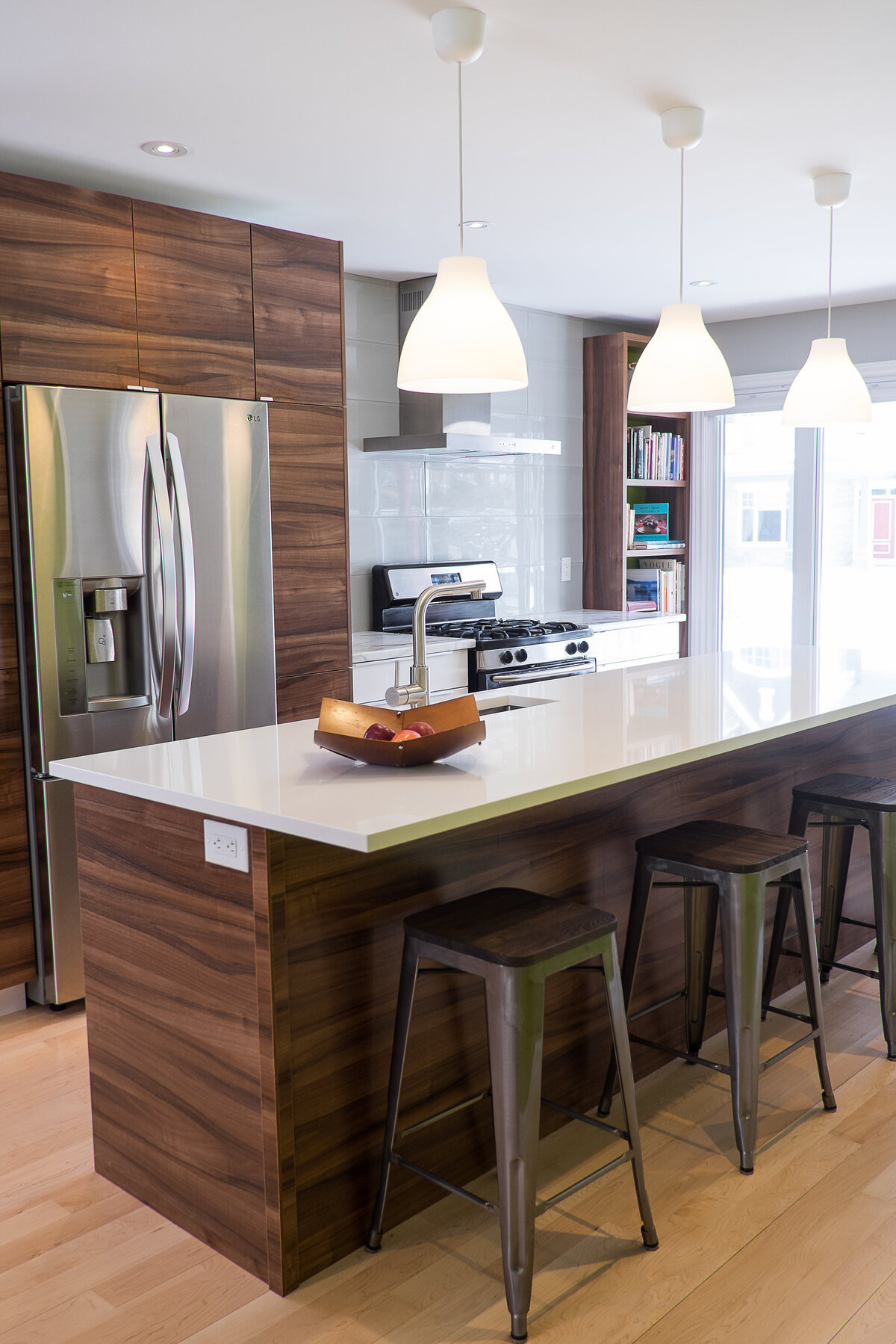 MCM Designer Kitchen Remodel Alta Vista (17)