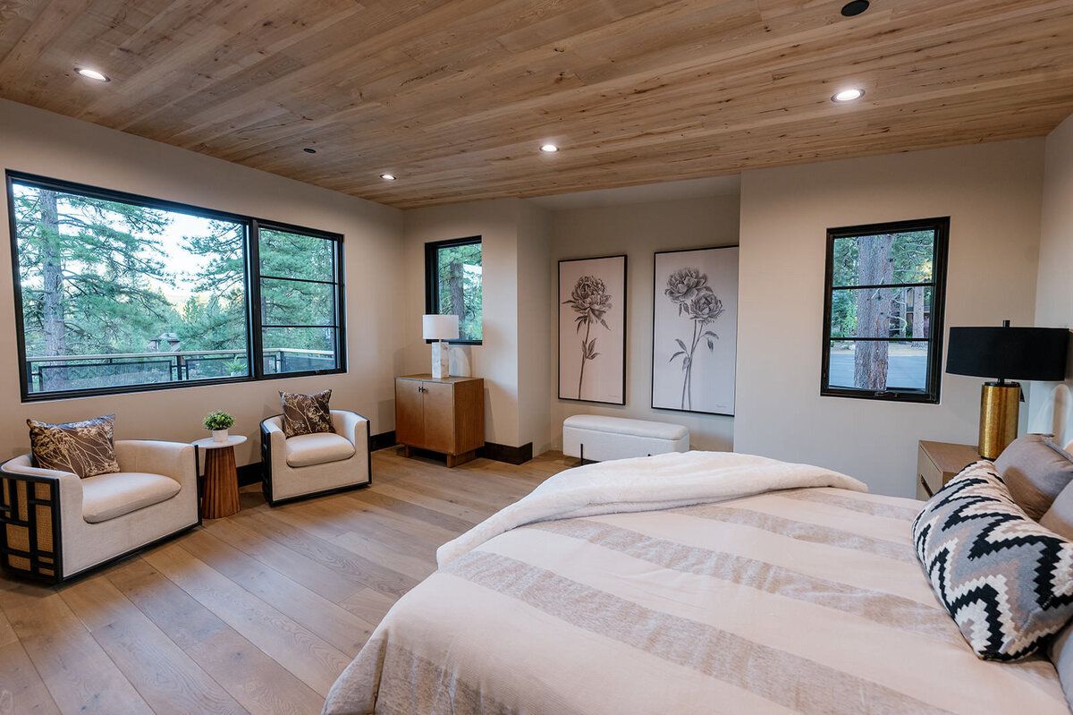 446 Interior Photos -24