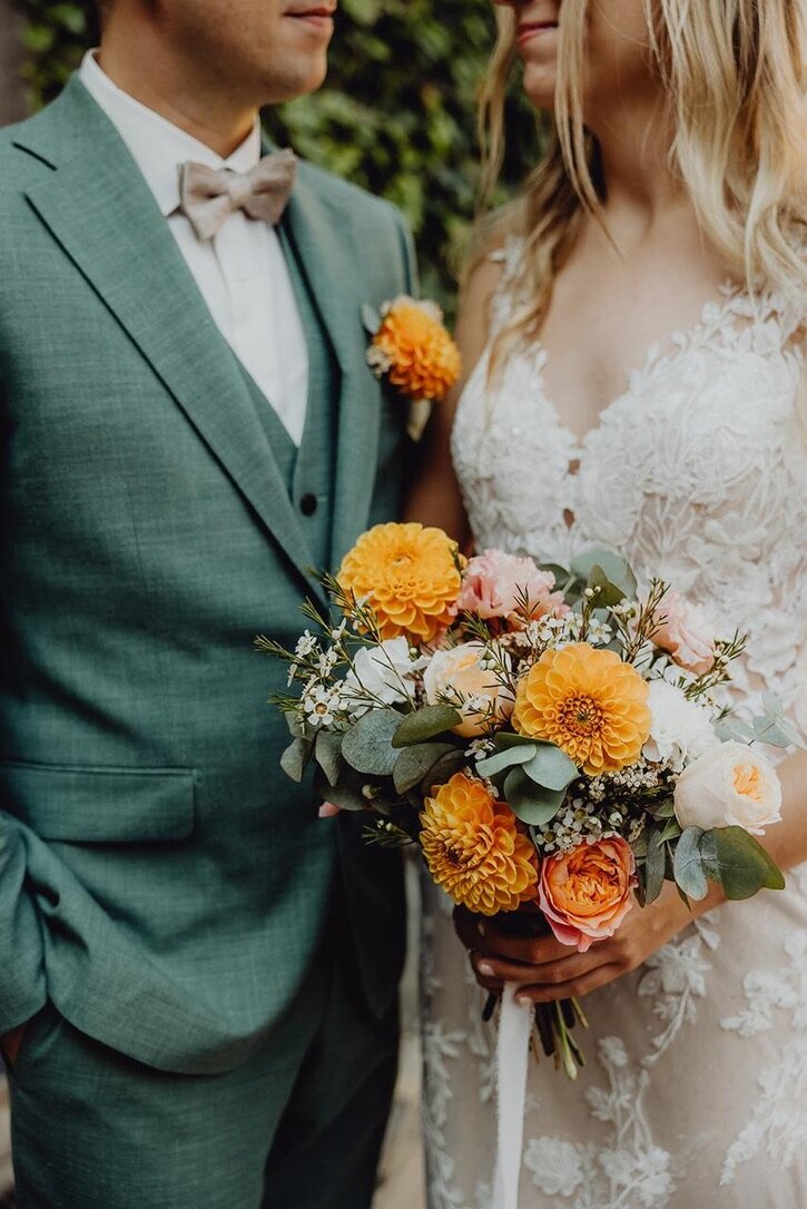 57655B24-2F31-43B2-AA5F-001840E1B5F4_1_105_c