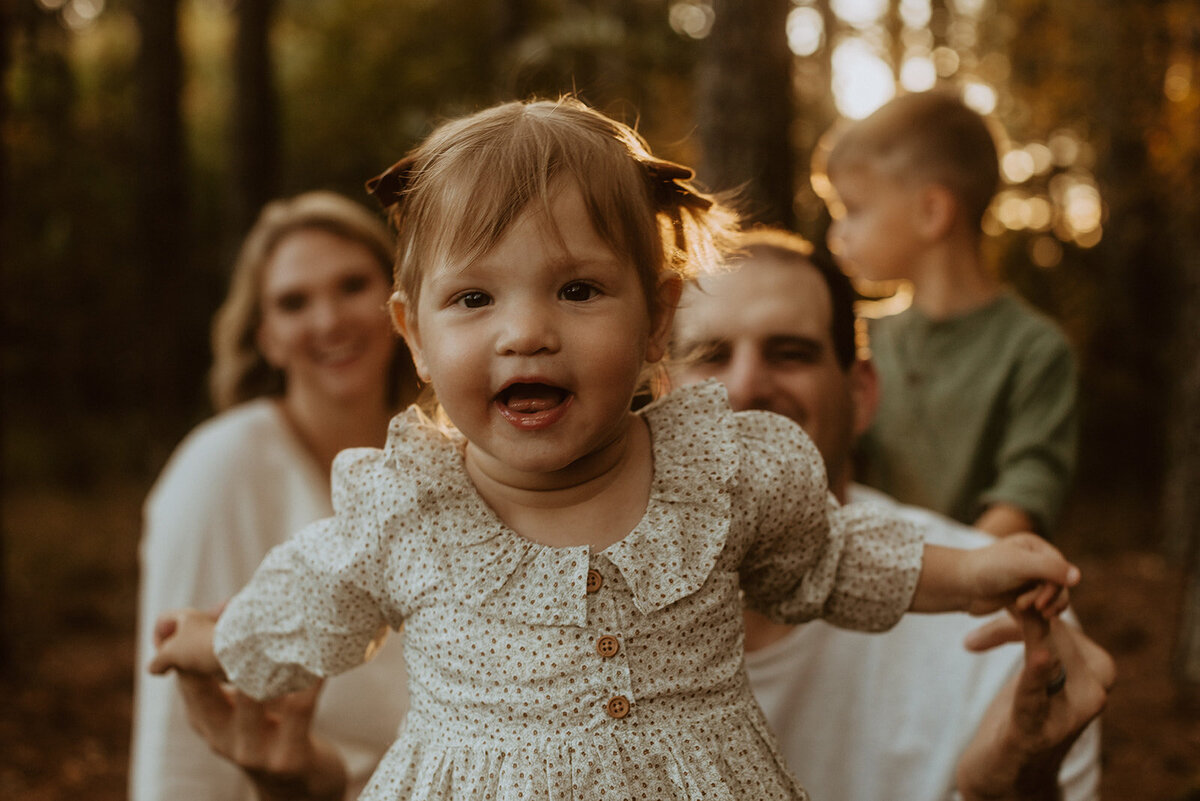 golden hour family portraits in Rome, Georgia on Berry College Campus