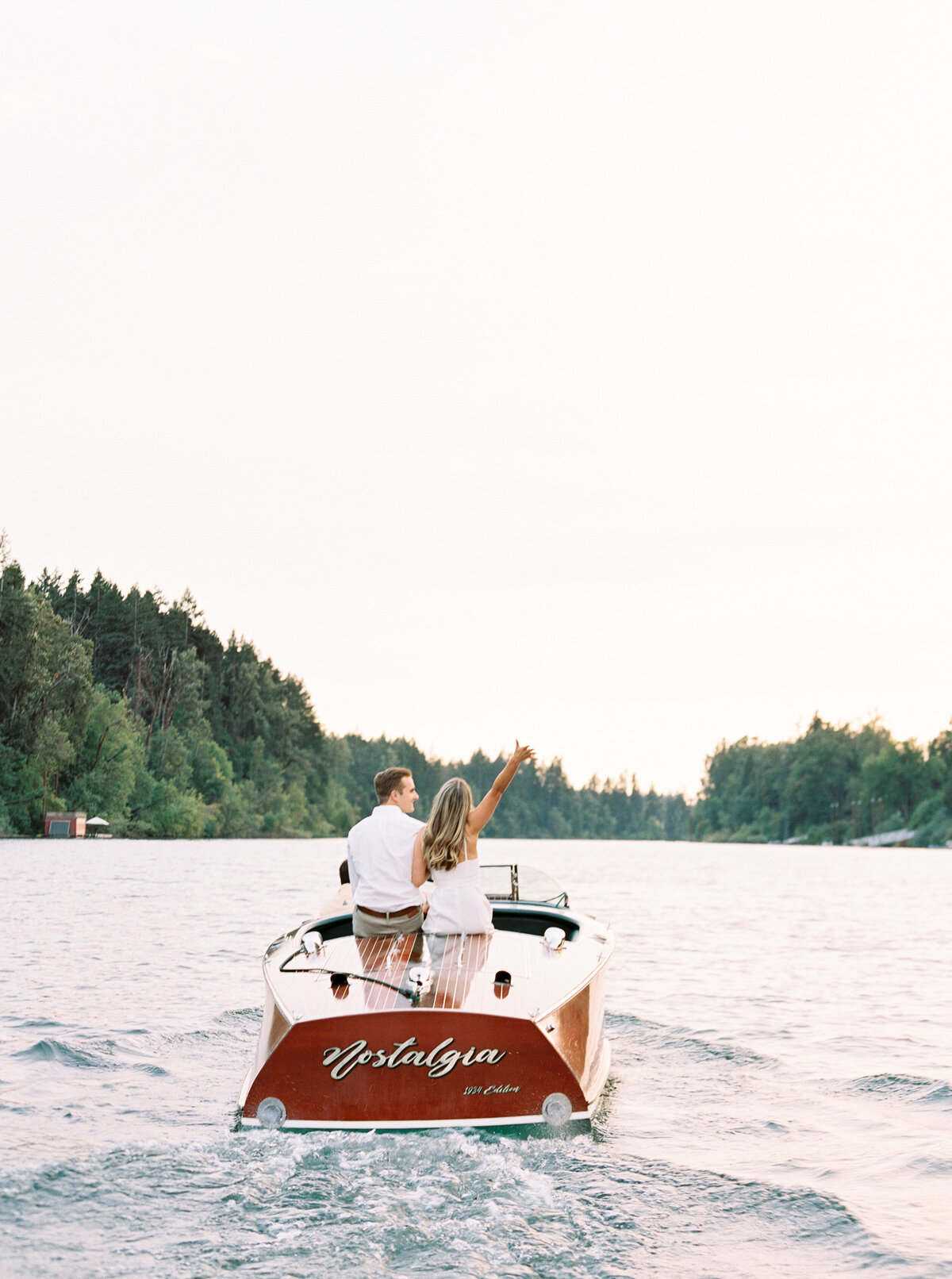 boat-engagement-session-photos-insipiration-by-the-tenneys-portland-oregon-photography-06