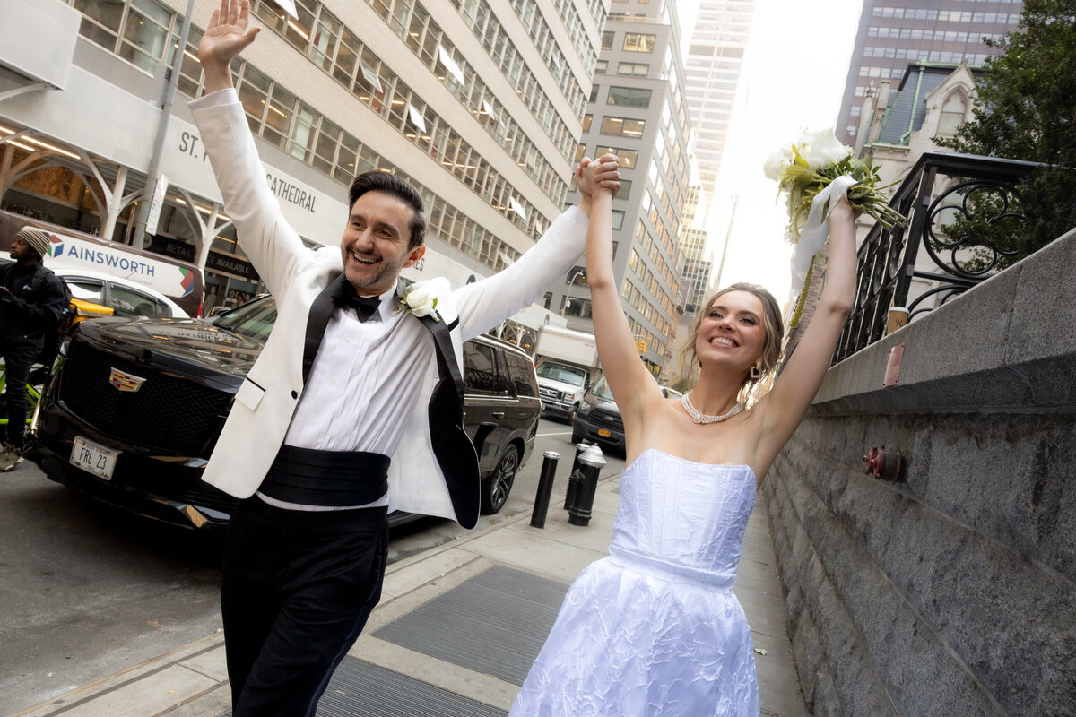 terrace-nyc-wedding-elegant-couple-158