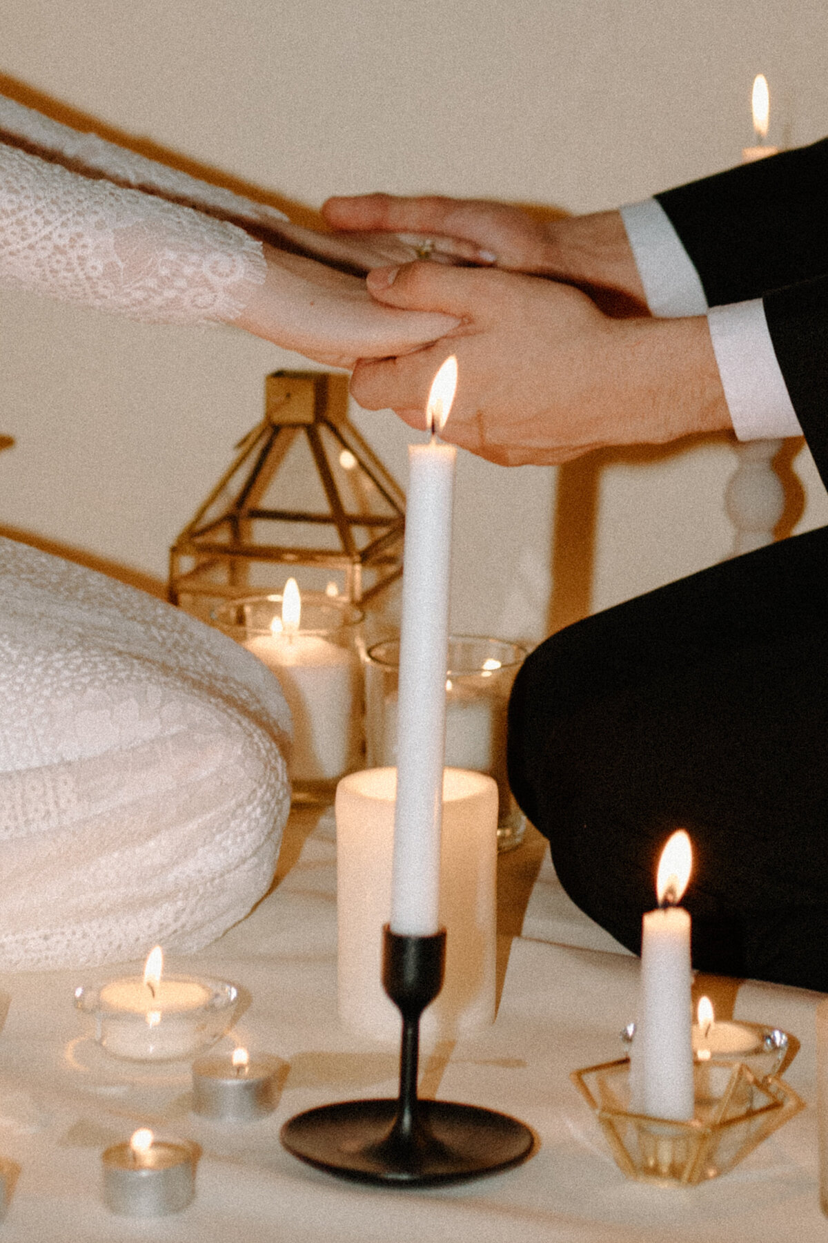 candlelight bridal photos