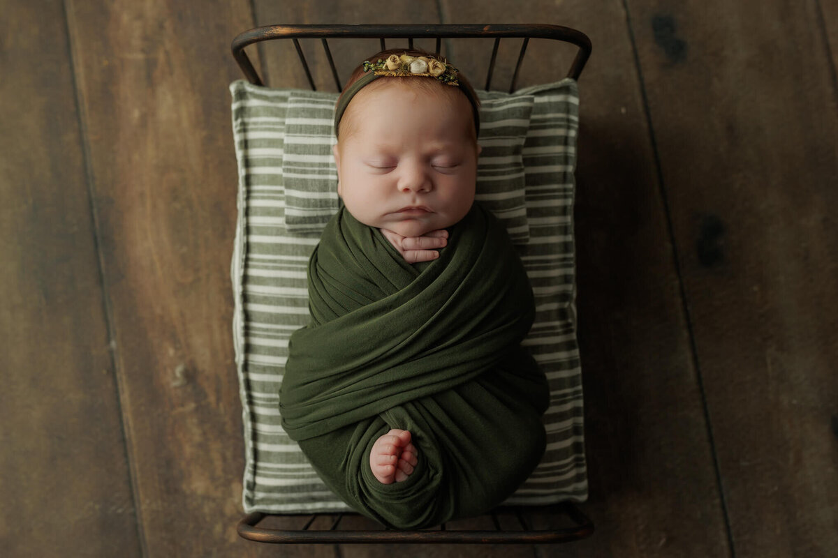 york-newborn-studio-baby-girl-13