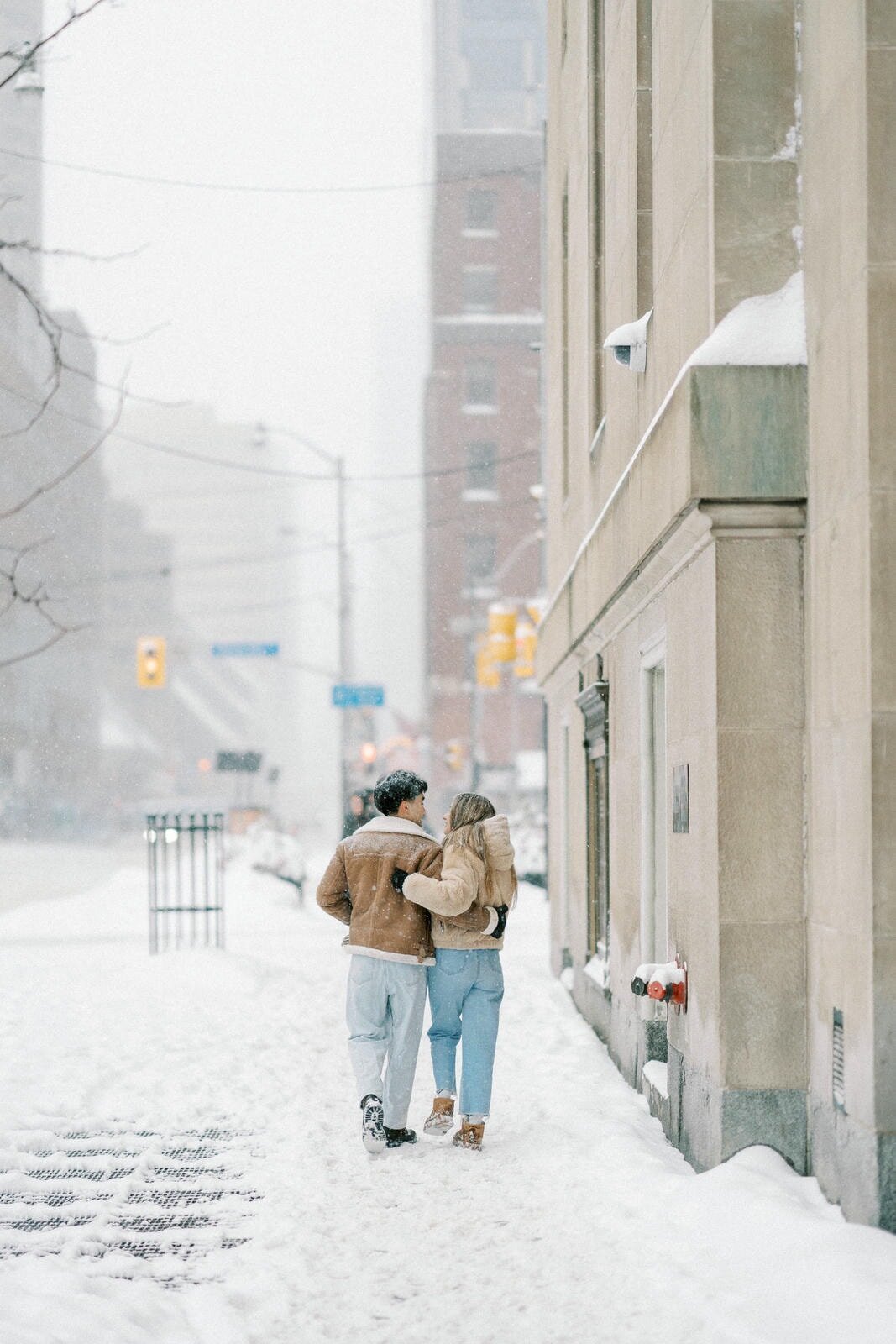 E10-Winter-snowy-engagement-photoshoot-in-Toronto-Zhan-and-Tina-2025-02-16-2500px-1005
