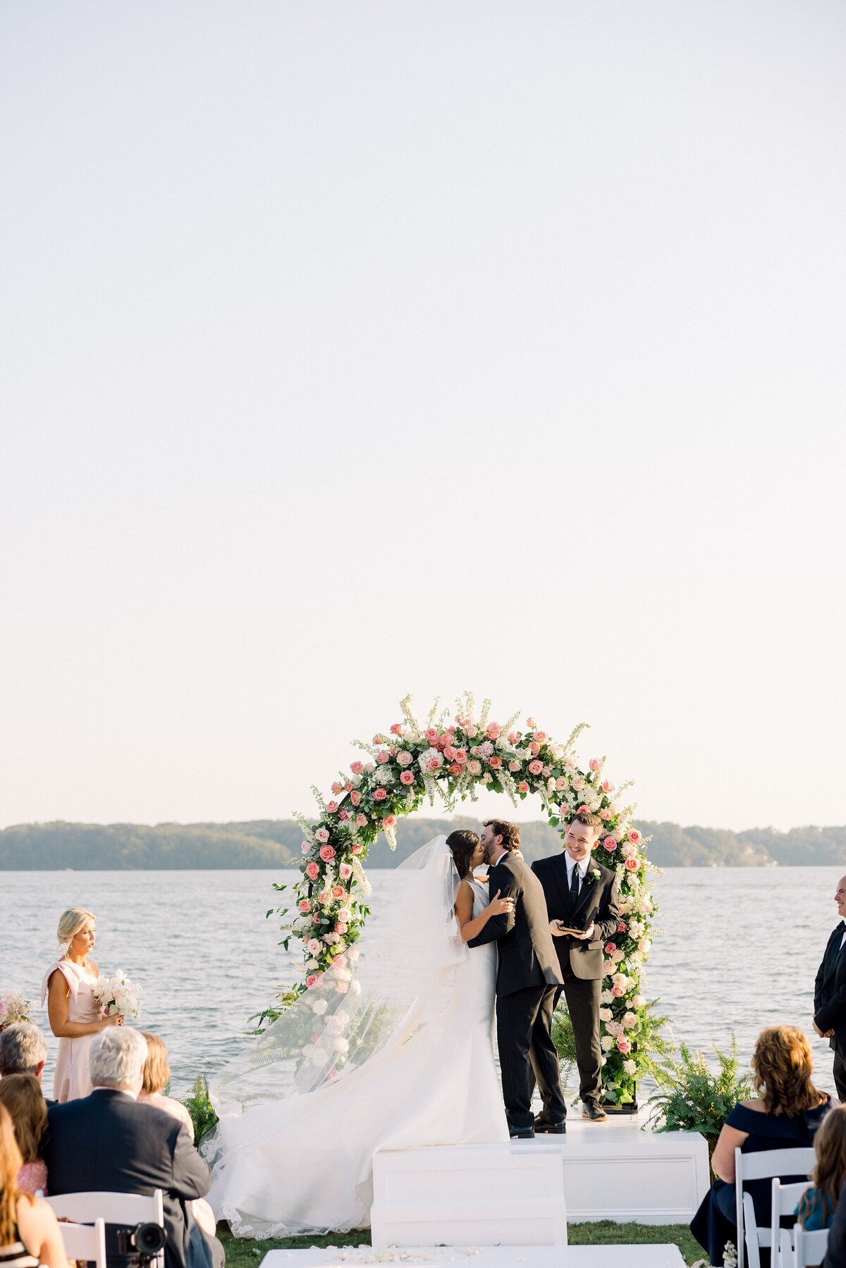 Turtle-Point-Yacht-and-Country-Club-Wedding-5
