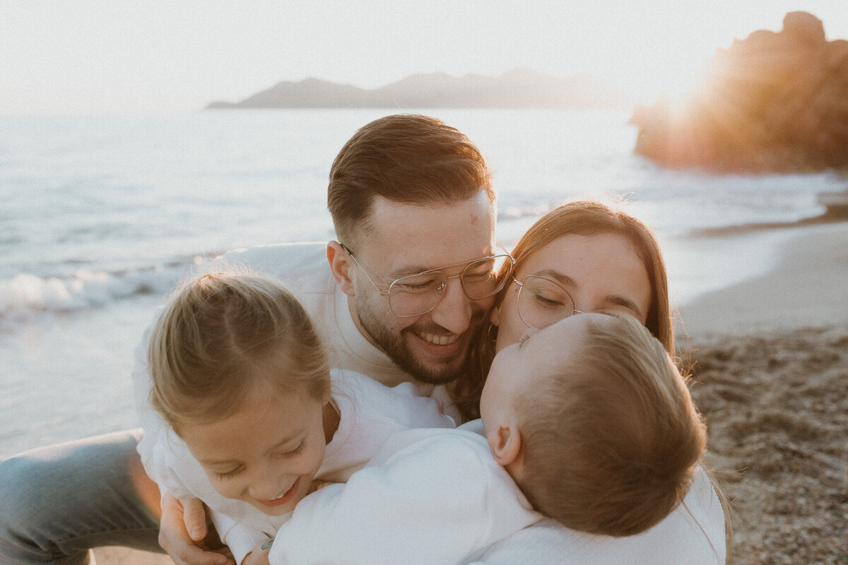 seance_famille_xxl_plage_nice_la_bocca_chloelaydevant-5