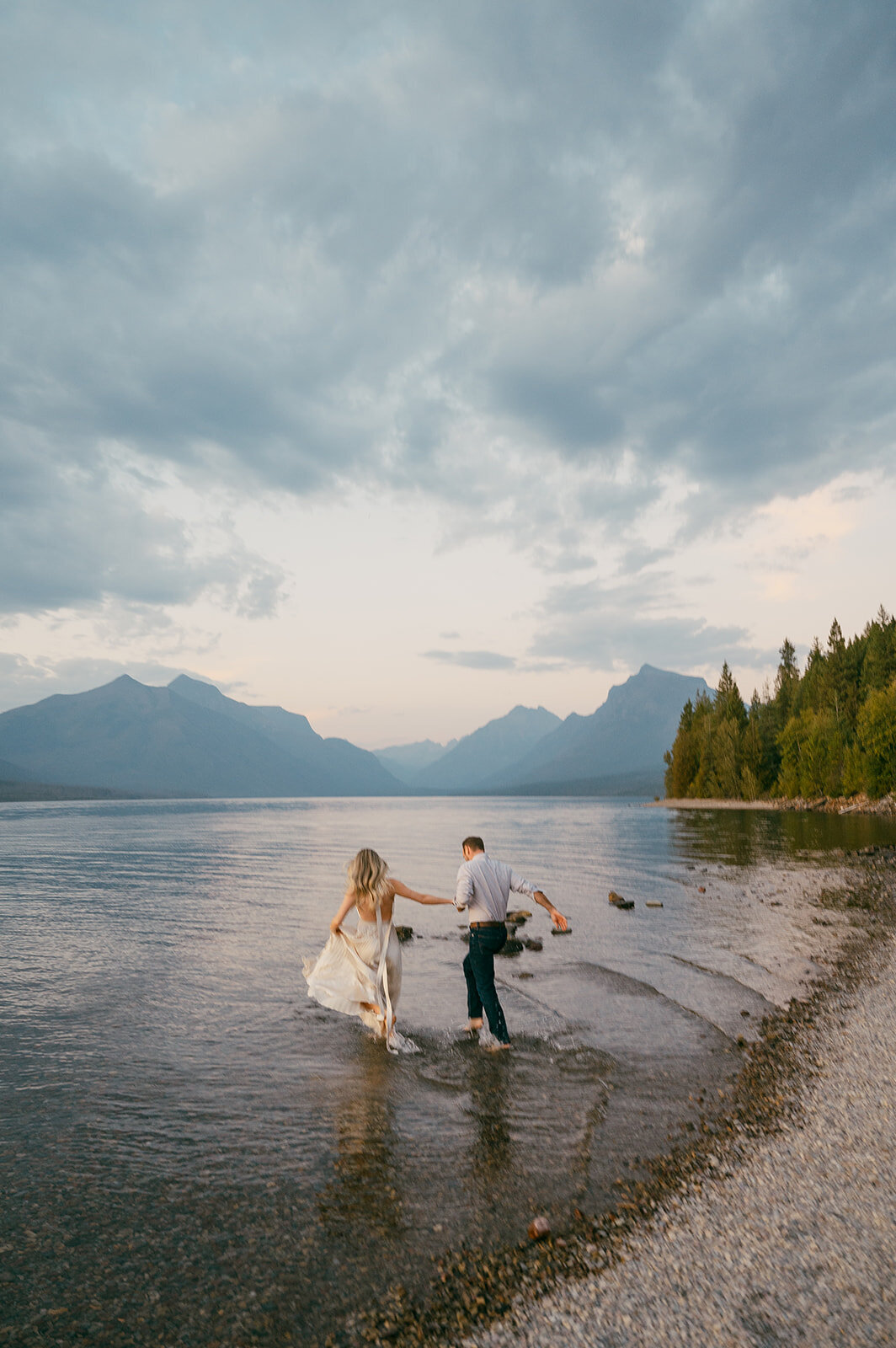 vintage-hollywood-glacier-national-park-elopement-presley-gray-photo1514