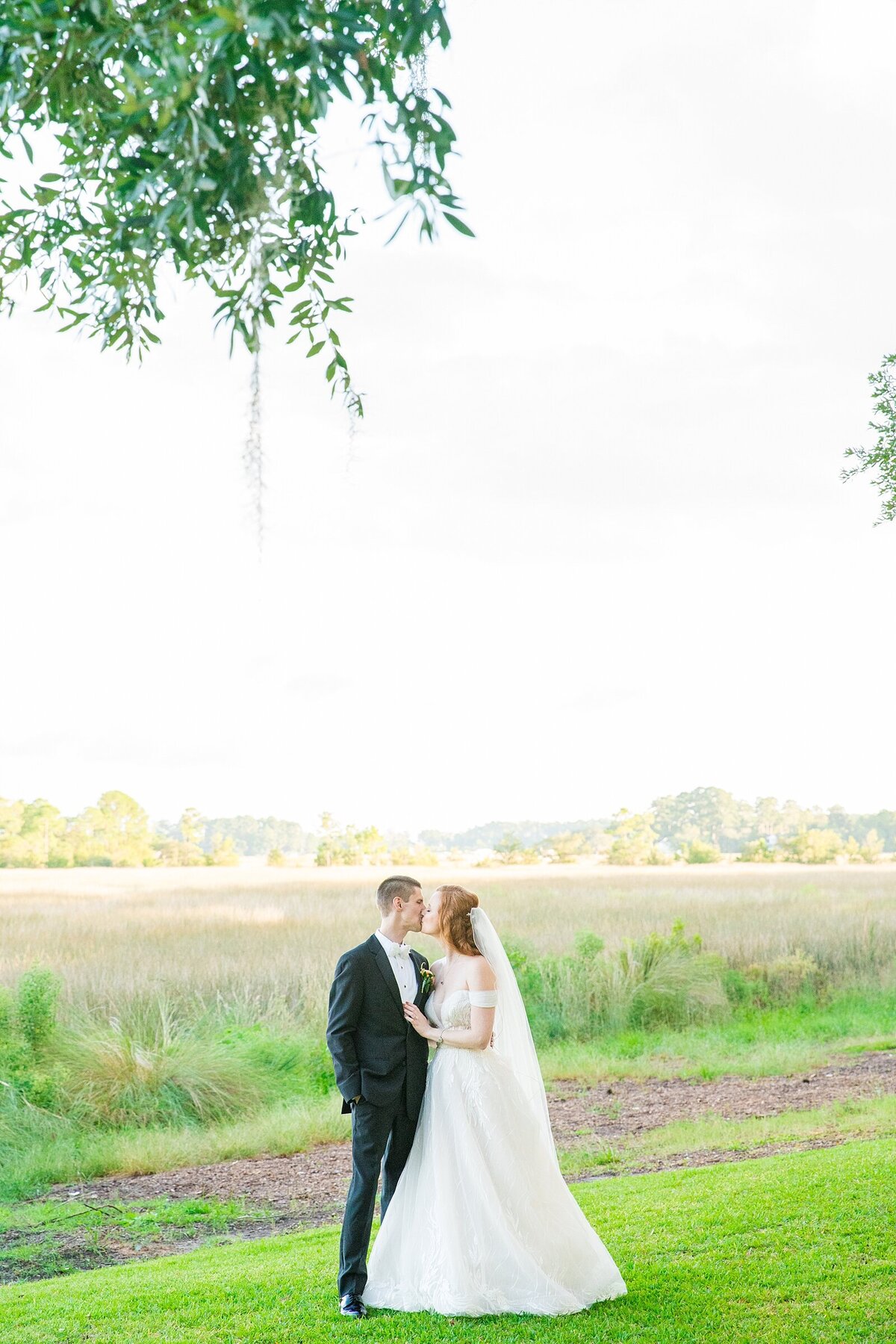 Elegant-Fall-Wedding-Holly-Oaks-on-the-Marsh-Savannah-Photographer-Dana-Cubbage_0156