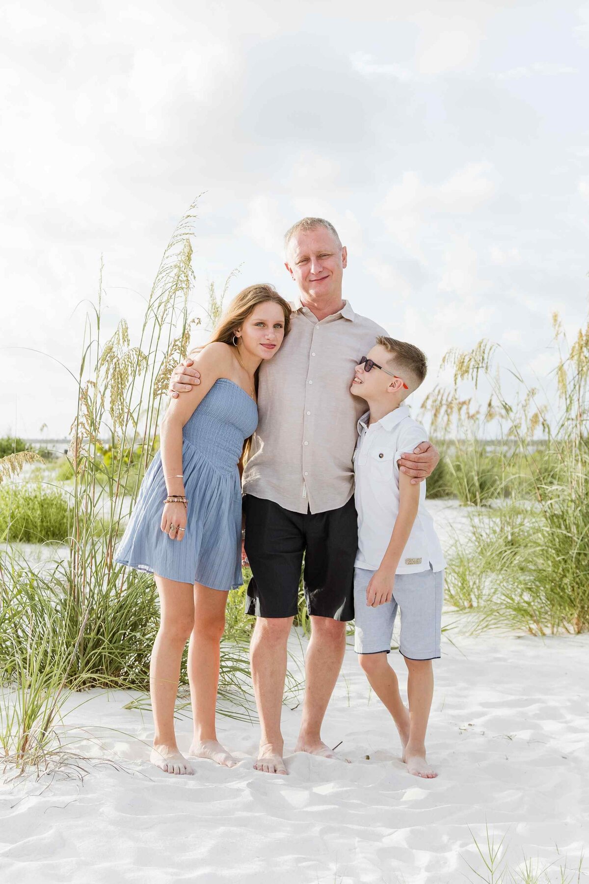 03-dad-two-kids