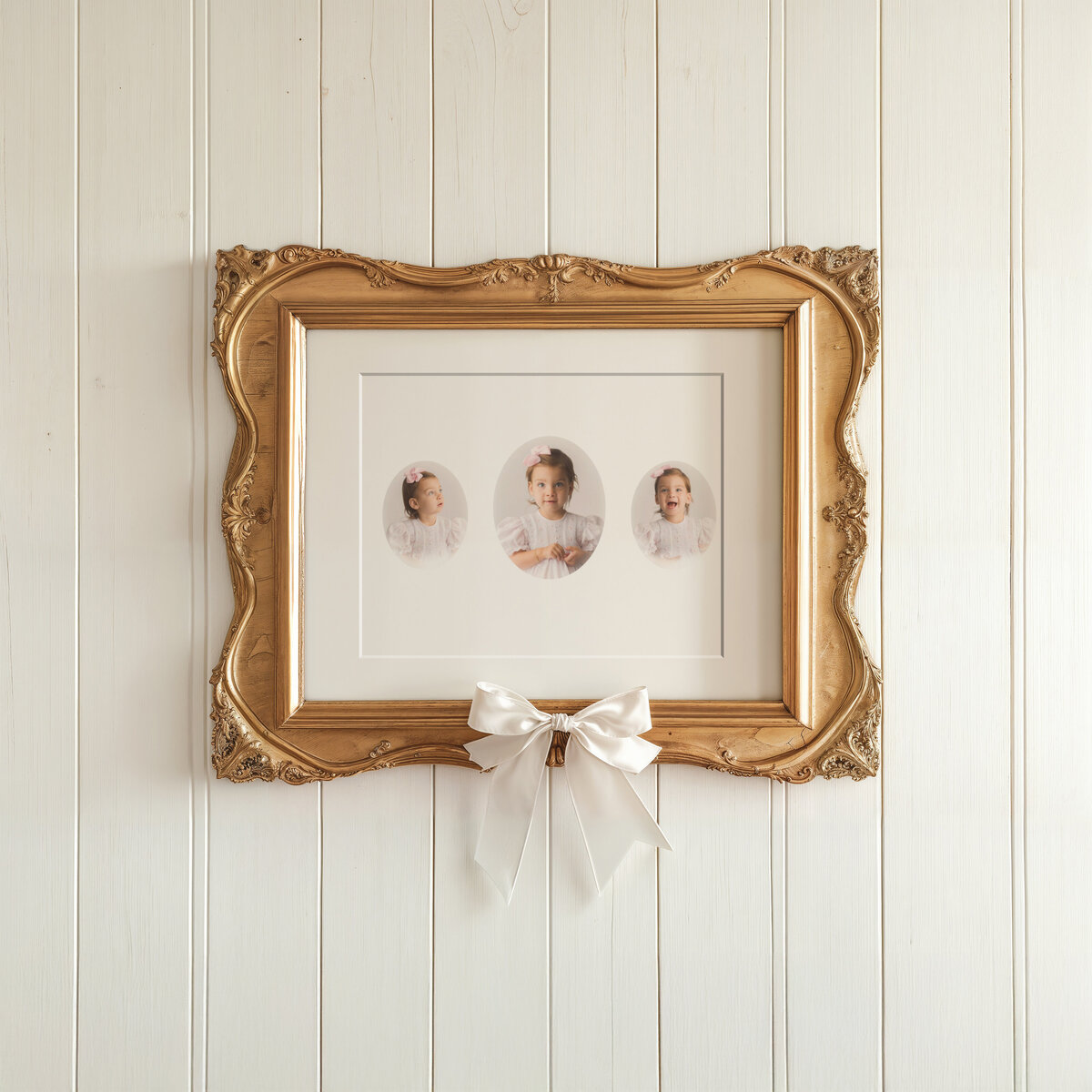 Traditional Heirloom Portraits in Charleston, South Carolina.