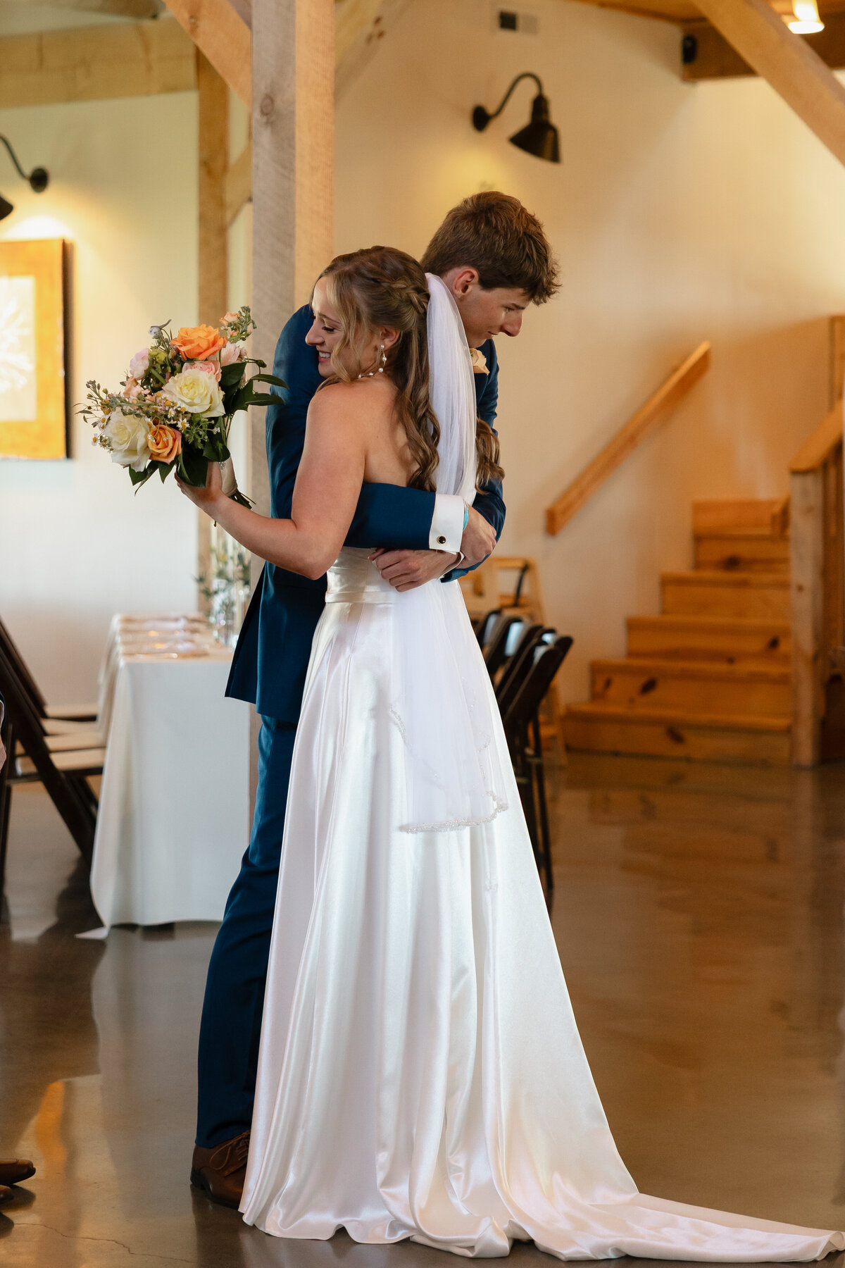Sydney and Brant's Rustic Midwest Wedding Photography-125