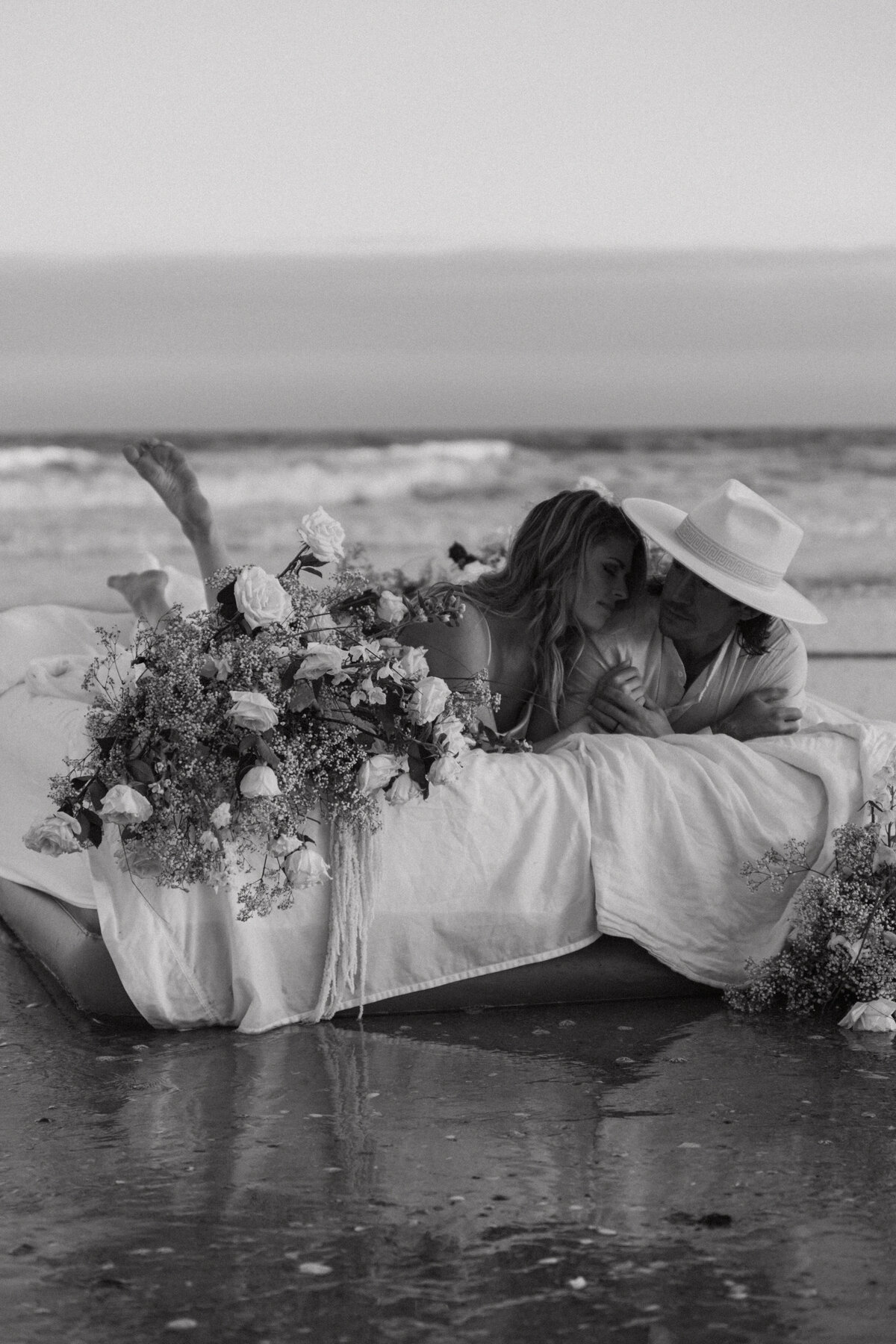 laguna-beach-california-sunset-air-mattress-romantic-elegant-couples-photoshoot-142
