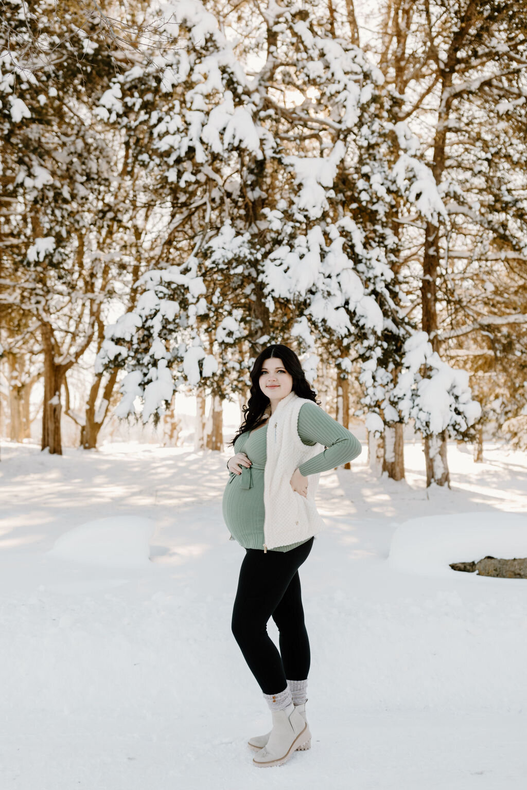 christina_ney_photography_wedding_engagement_lifestyle_photographer_dubuque_iowa_wedding_planning_assistance_adventurous_bold_laidback Family Photography74