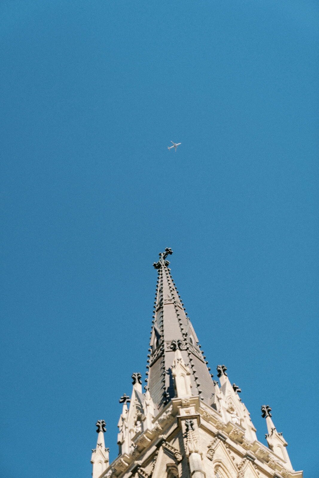 W10-Wedding-St-Michaels-Cathedral-Basilica-Jennifer-and-Anthony-2024-10-19-2500px-1139