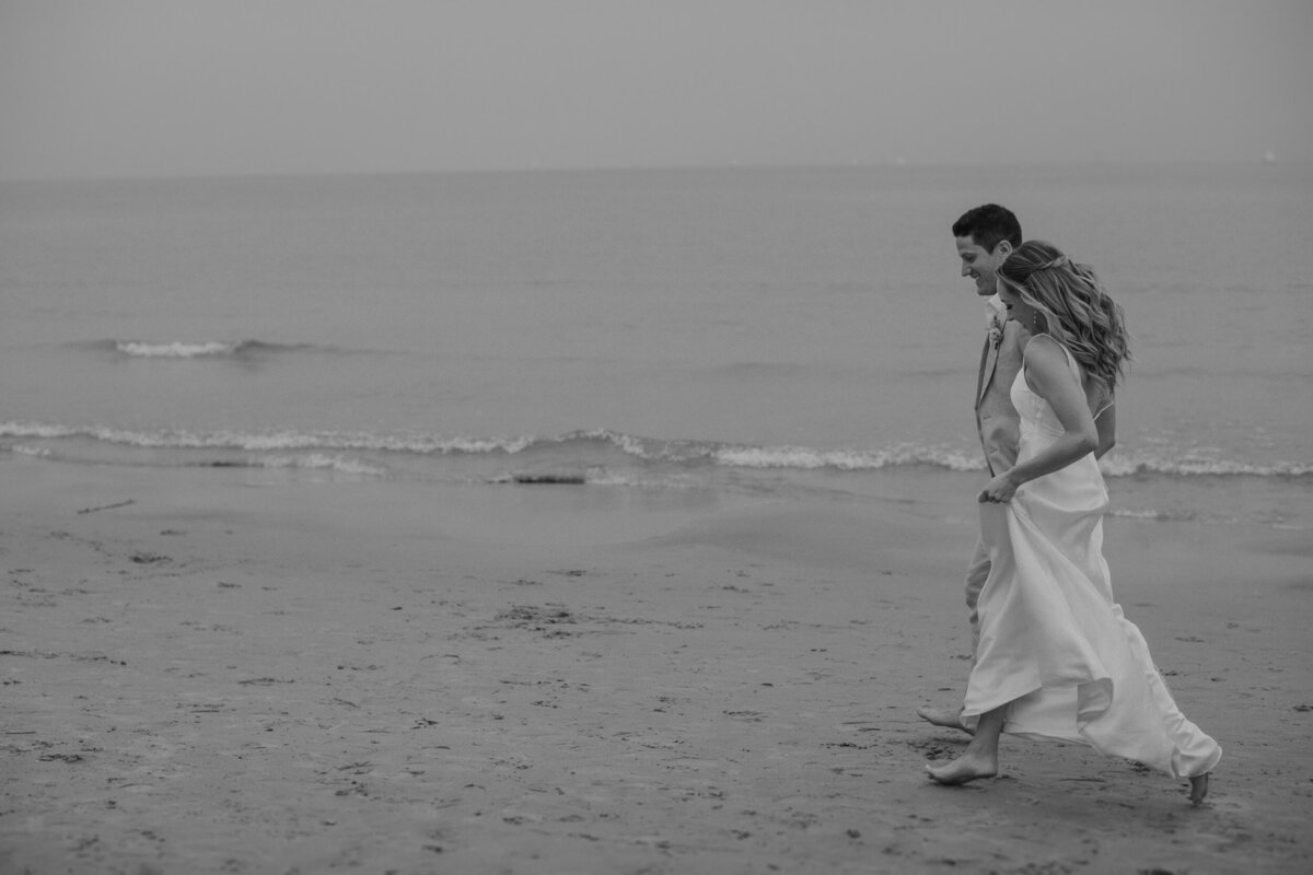 lake-huron-beach-wedding-ally-nicholas-photography-boho-bride-185