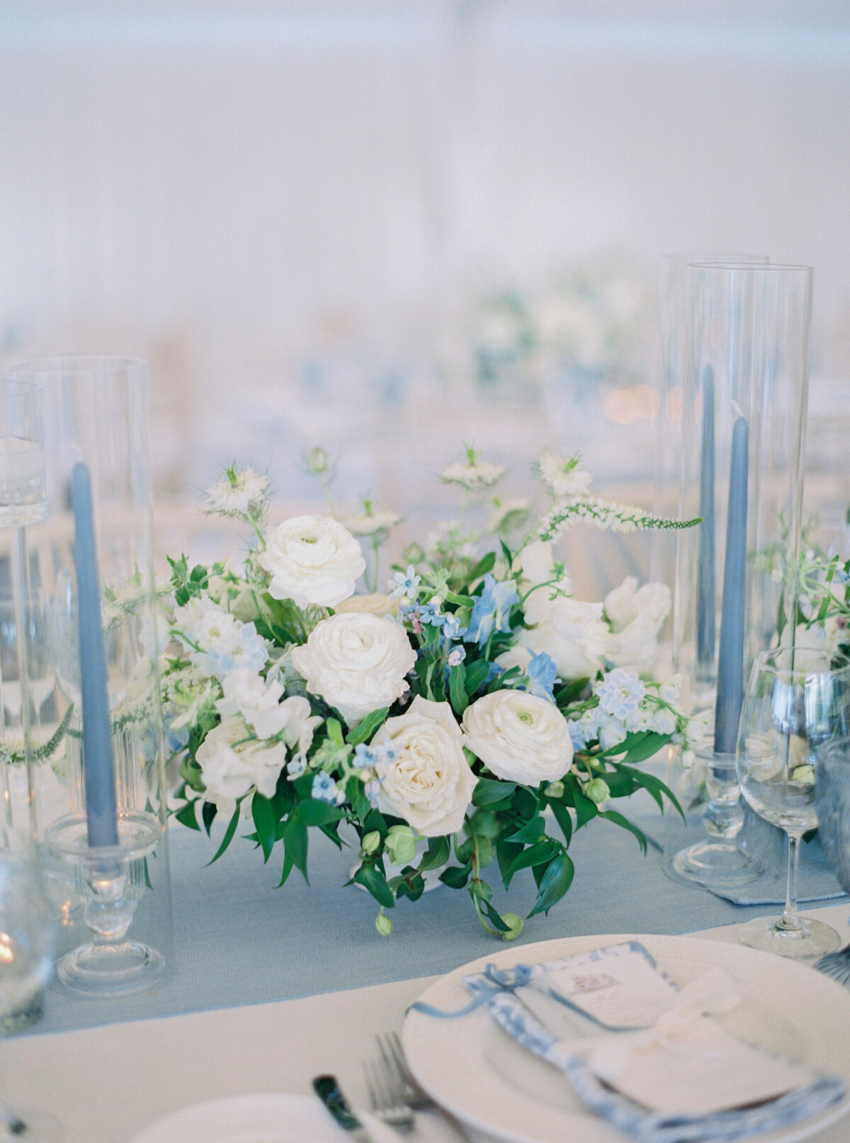 Emily March Photography Wilmington, North Carolina and Destination Wedding Engagement Photographer Heirloom Photography for Memorable Gatherings Light Airy Sentimental Imagery Images Weddings SamuelsWedding_0698