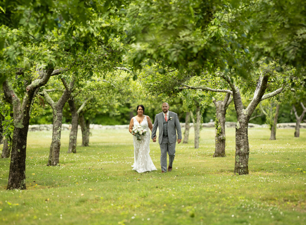 smith-farm-gardens-ct-wedding-photographers-and-cinematographers-www.morristownwedding.com--_-12