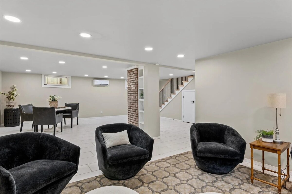 S. Norfolk Realtor Staging Basement 1