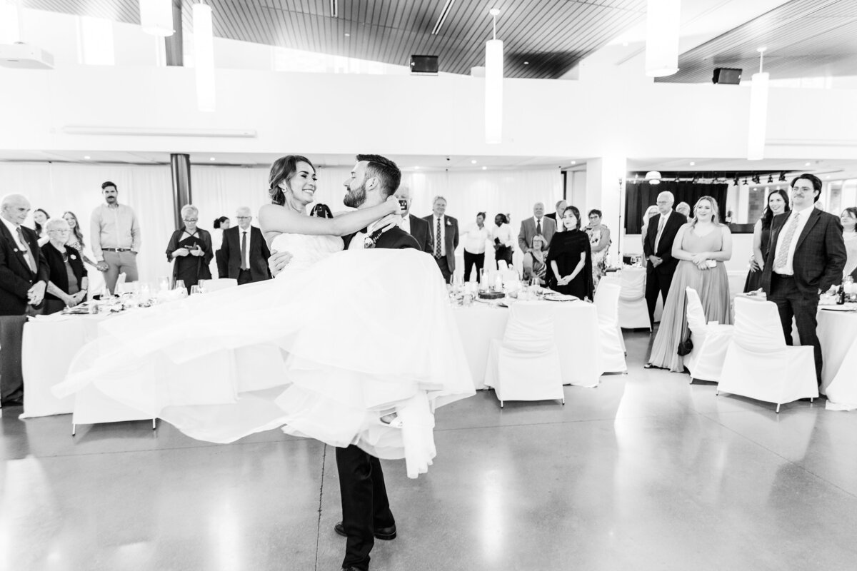 St Peters Basilica and Brescia College Wedding - Dylan and Sandra Photography - 0841