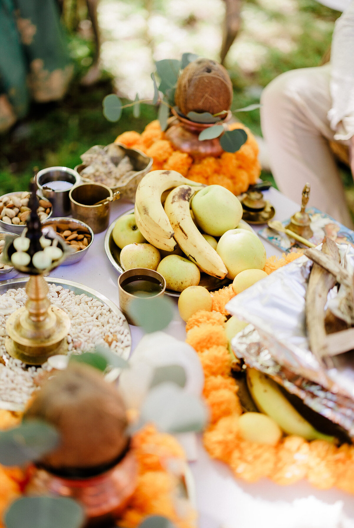 Modern_Chic_Chateau_Valouze_Destination_Wedding_Photographer-115