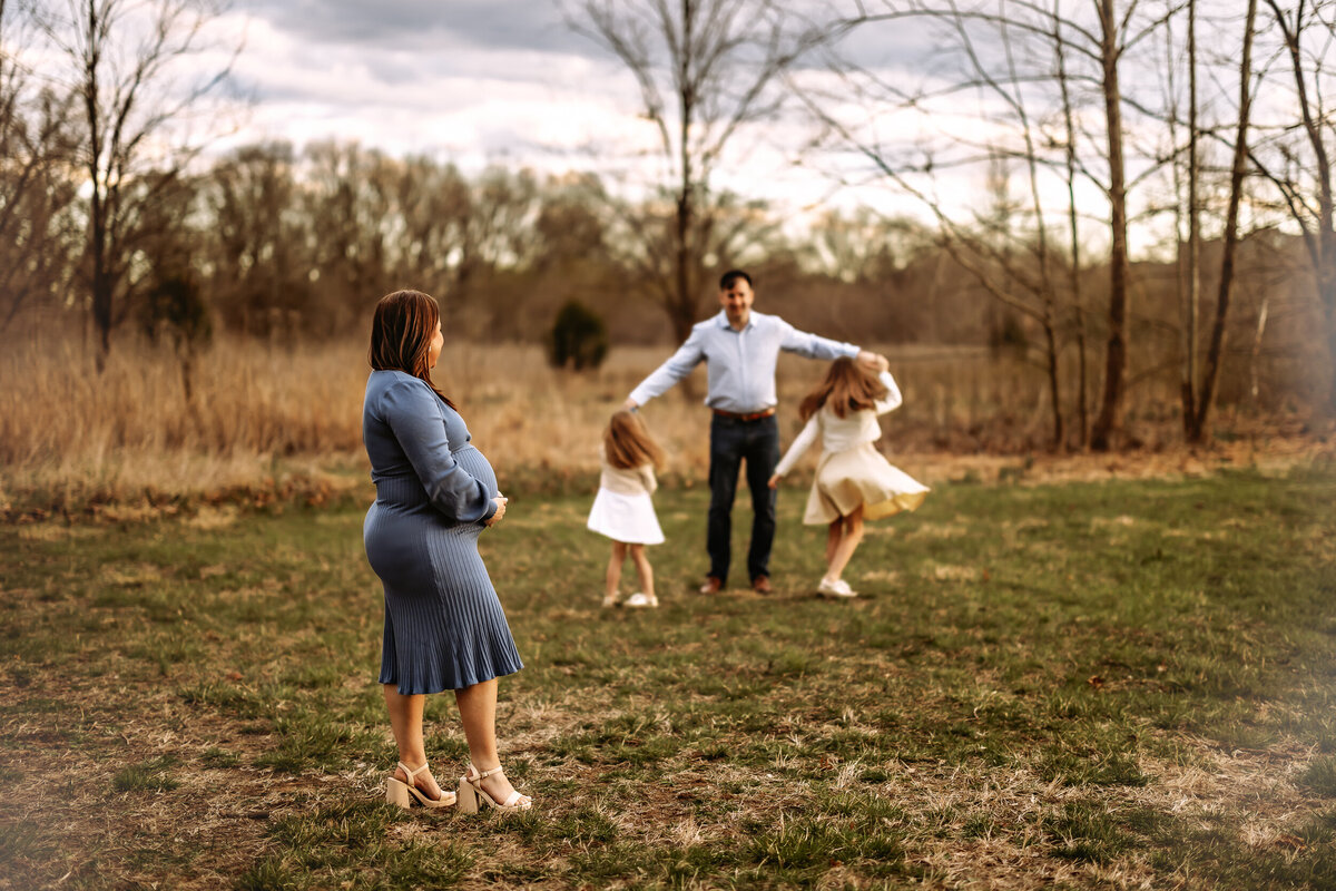 Maternity Photography Bazil Newman Park Virginia-3