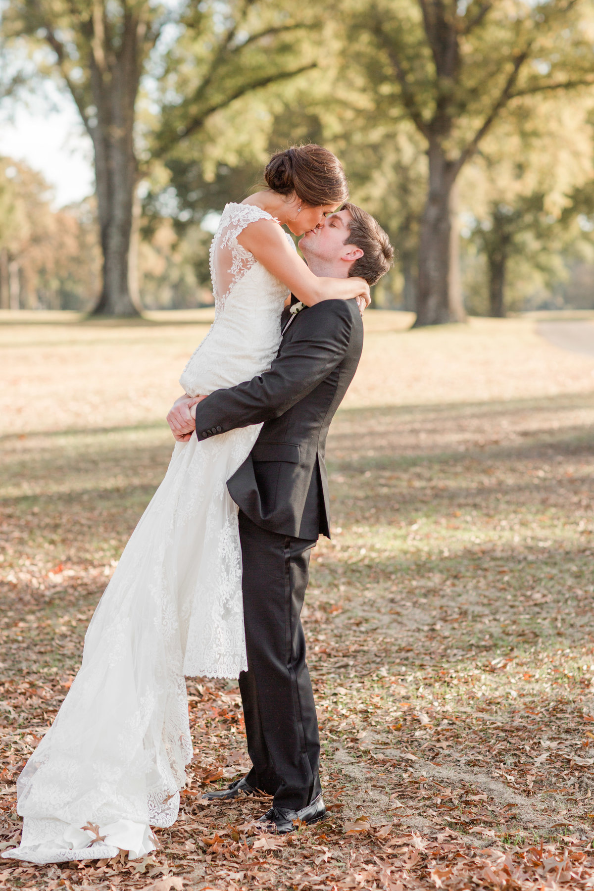 Memphis Wedding Photographer Chickasaw Country Club_017