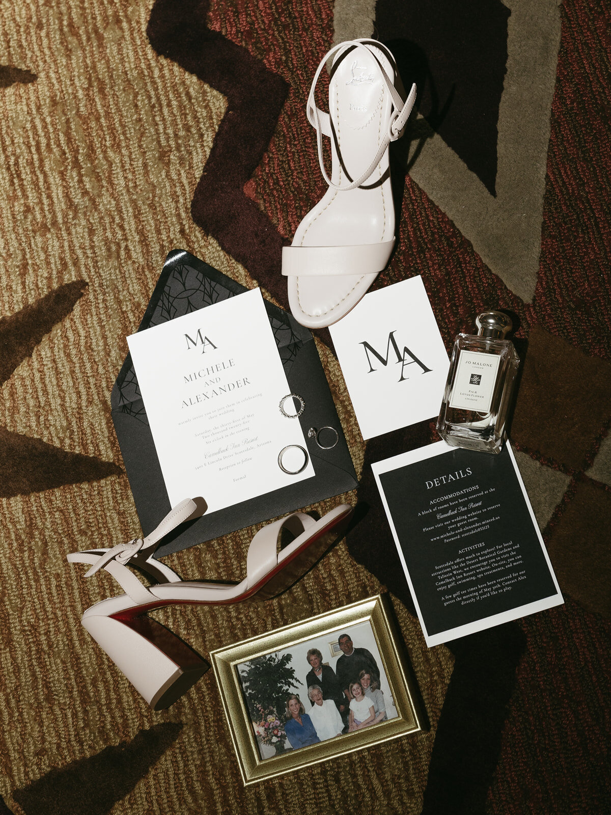Luxury wedding ceremony in scottsdale styled by Arizona wedding planner