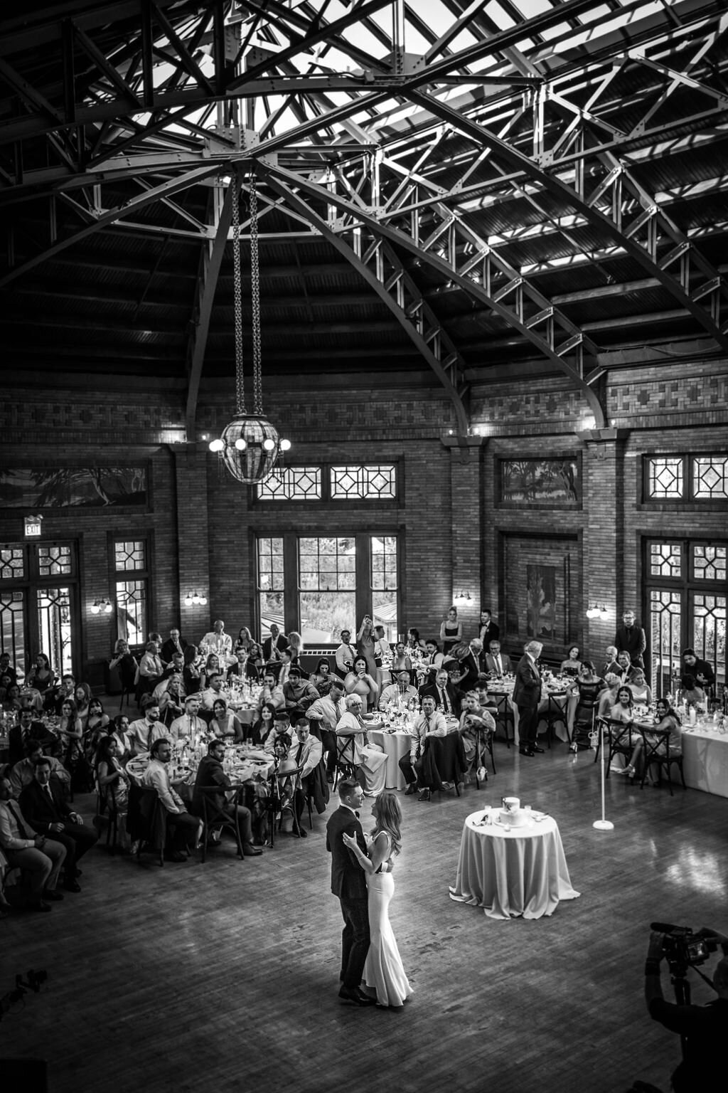 cafe-brauer-wedding-first-dance