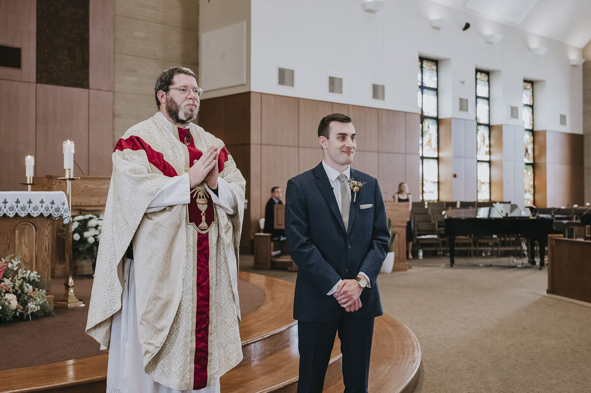 St-Maxmilian-Kolbe-catholic-wedding-liberty-township-ohio29