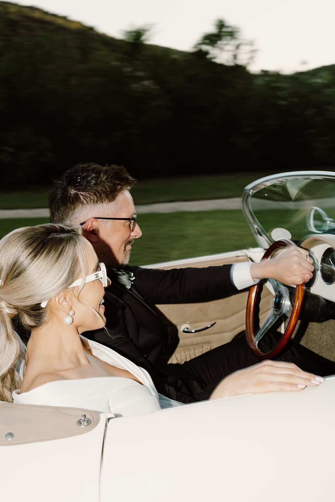 Chanel-bride-classic-car