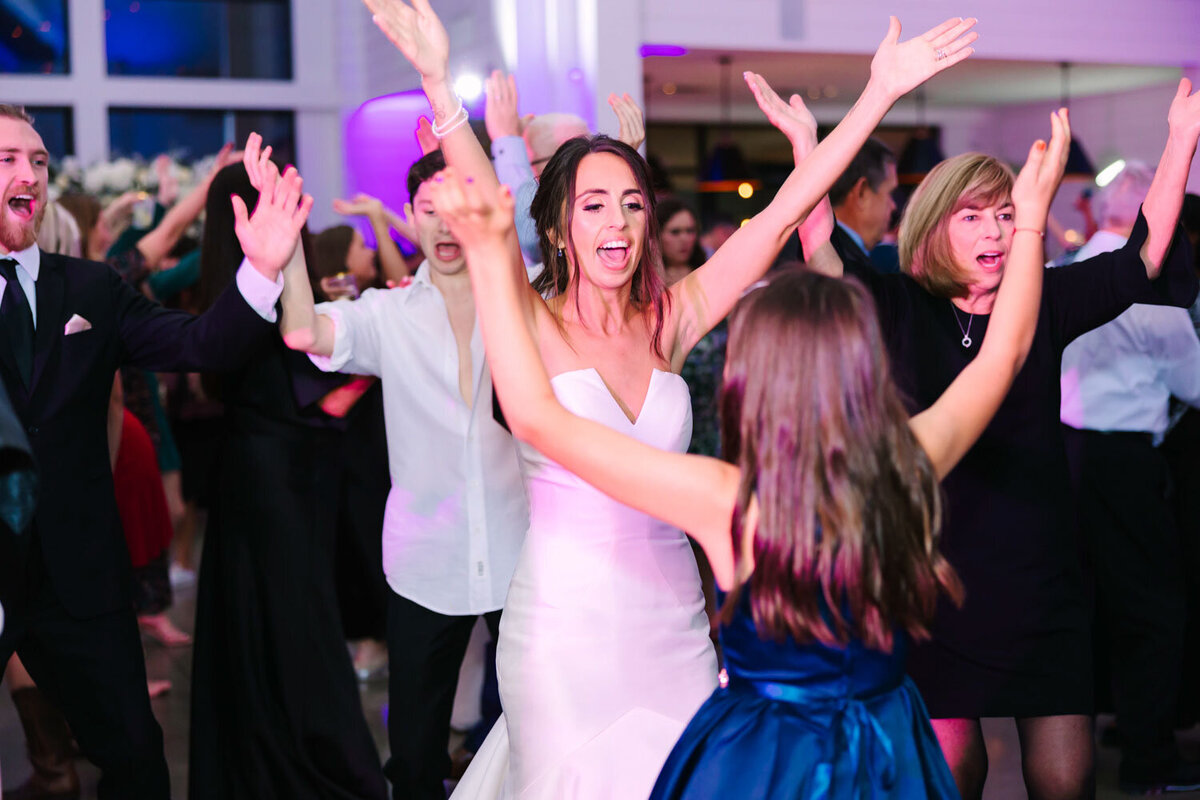 Sydney-and-Carsen-Luxury-wedding-in-Dallas-Texas-Bella-Vista-Wedding-Planning-019