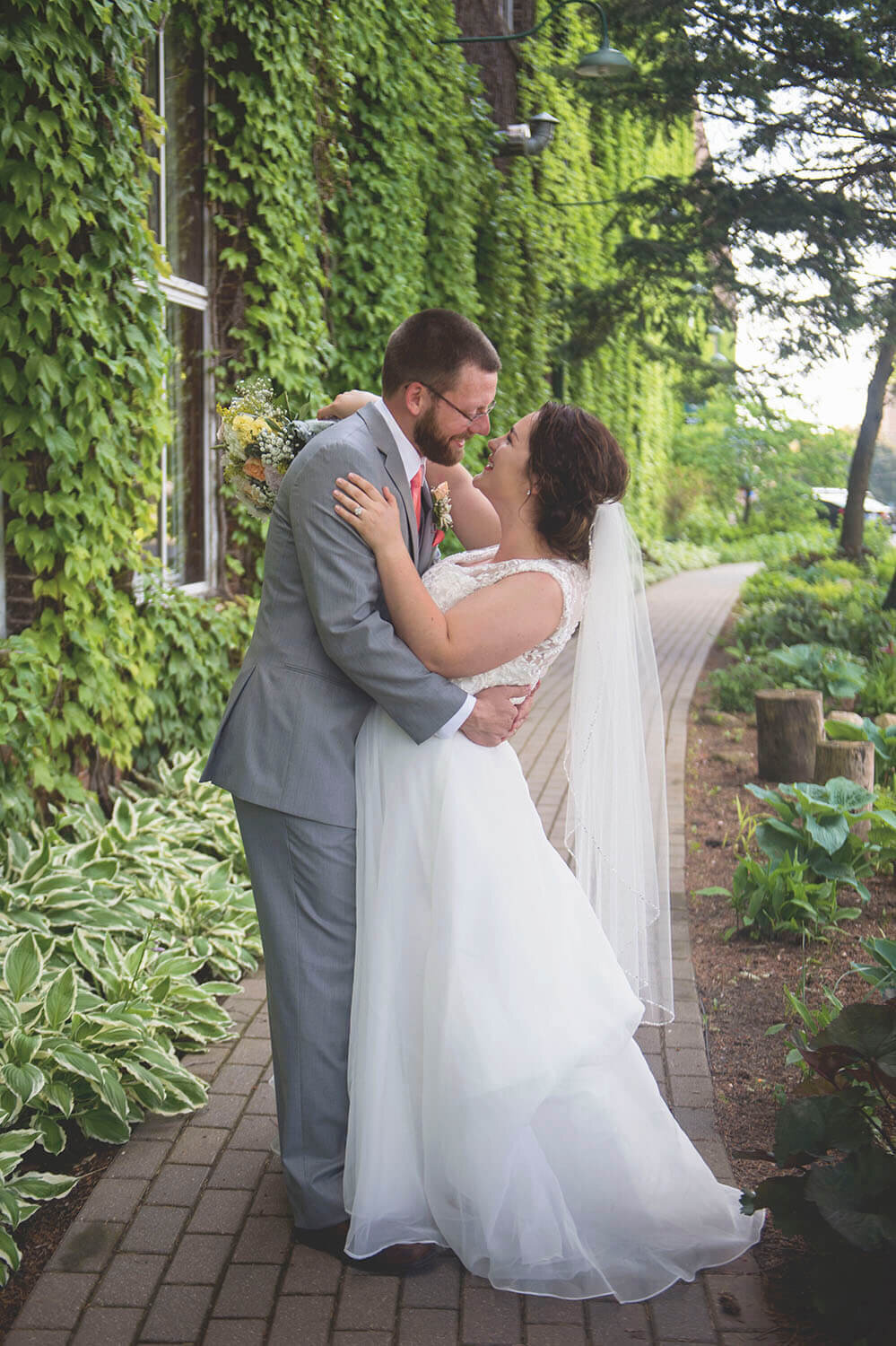 Starline Factory Wedding