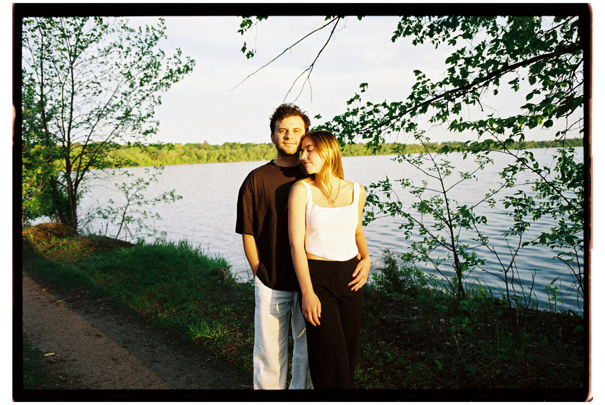 Lyndale-Rose-Garden-engagment-film-Clever-Disarray-4