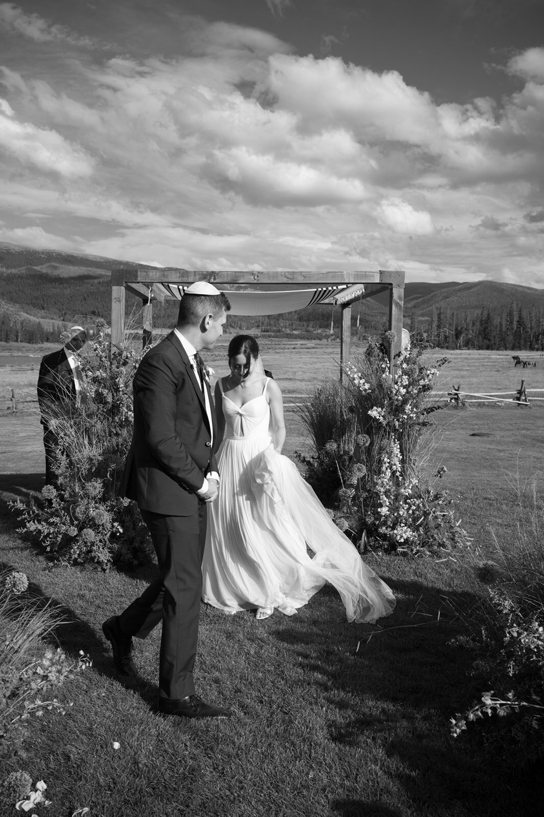 SophieAdamWeddingDayMoments320_websize