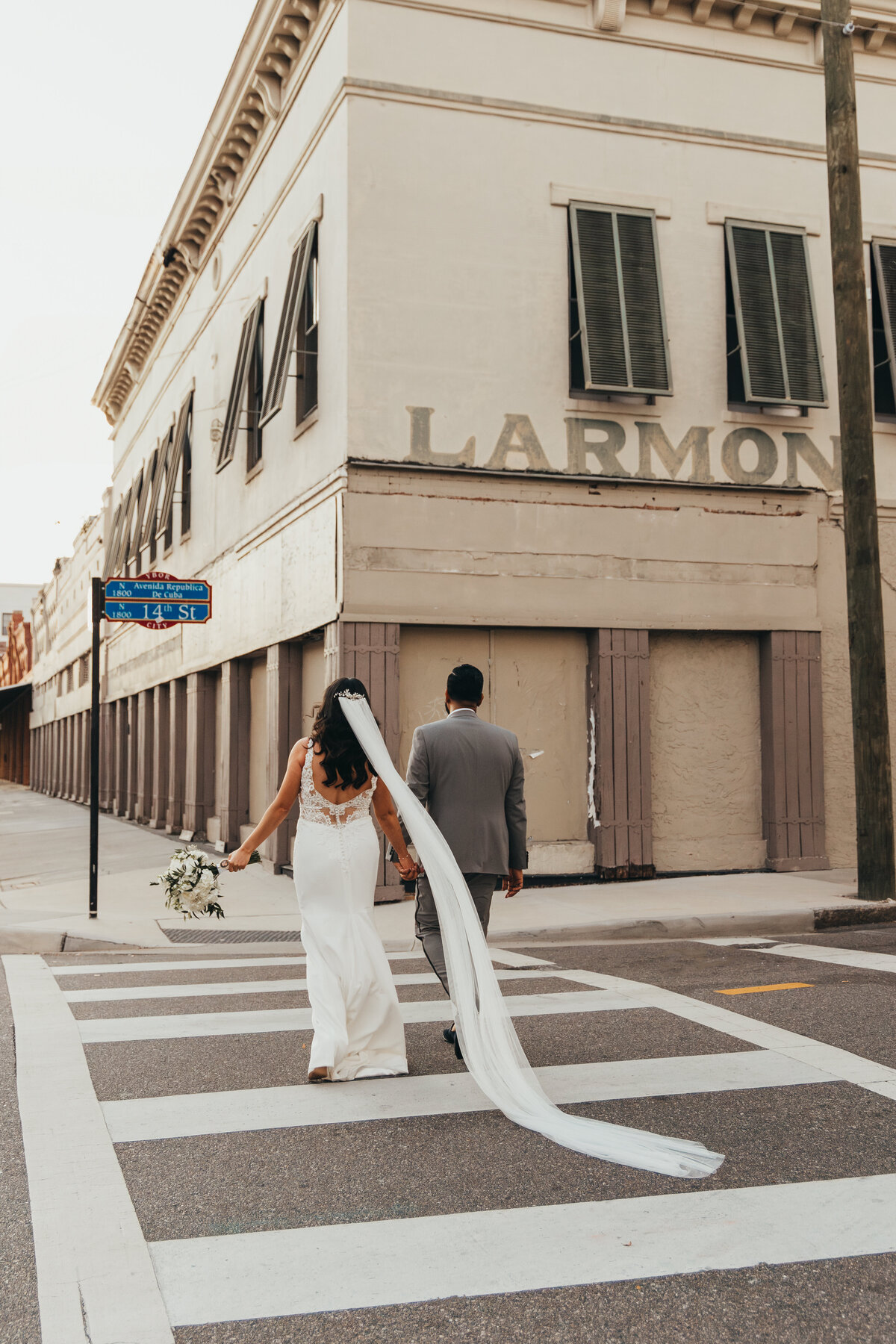 ariel-amir-photo-hotel-haya-elopement-chantilly-chic-celebrations-11