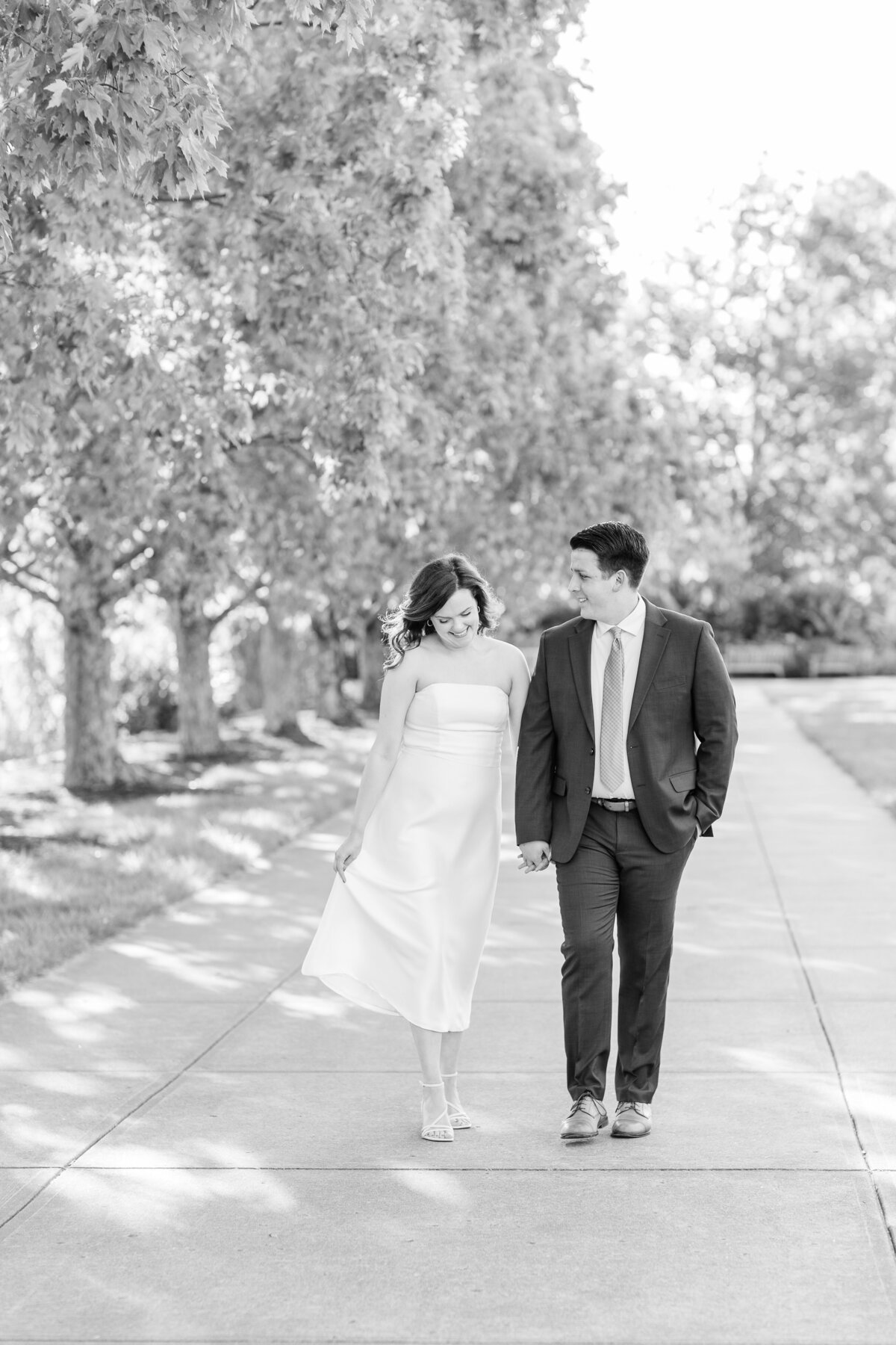 AultParkCincinnatiEnagementSessionPhotography-8