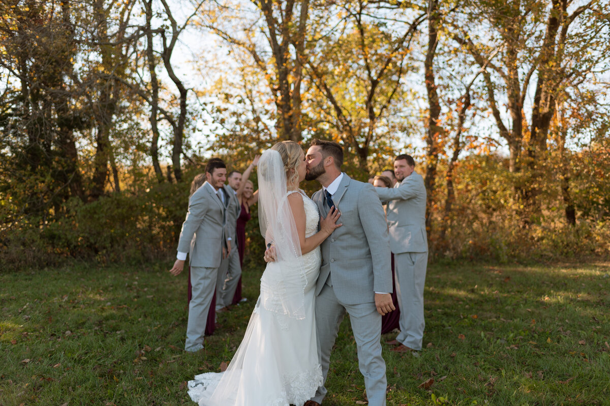 Kansas Wedding Photographers-5-7