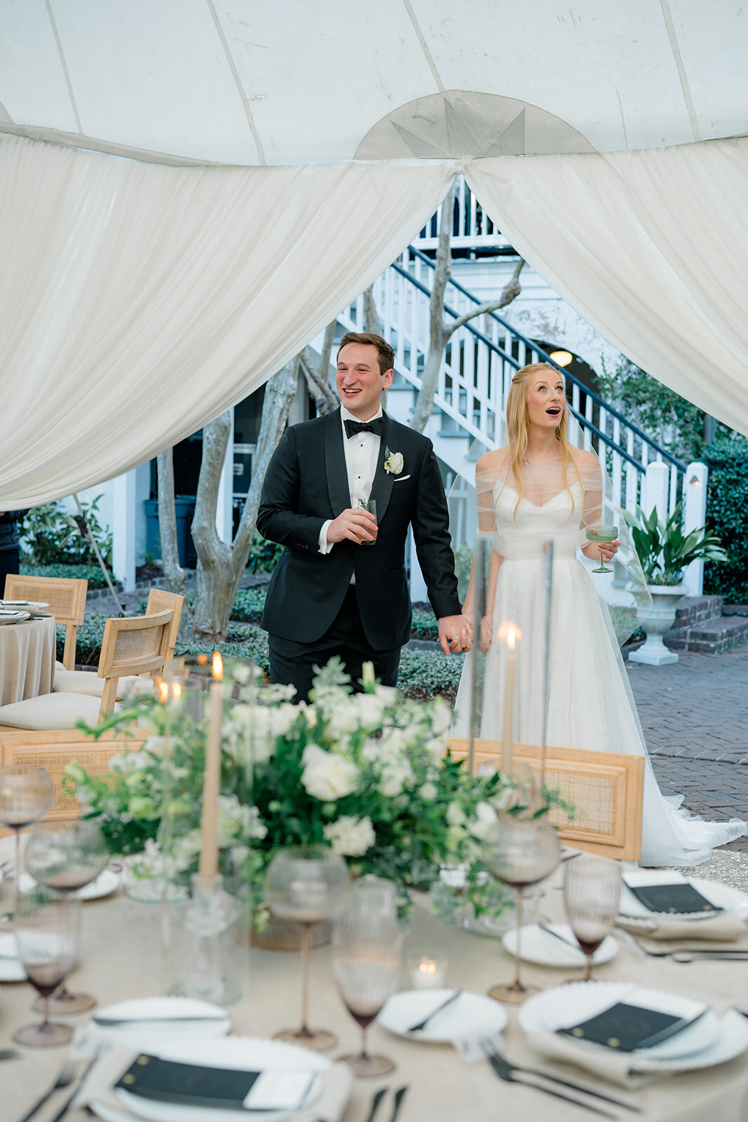 elevated_neutral_tones_governor_thomas_bennett_house_charleston_destination_wedding_photographer_wedding_Kailee_DiMeglio_Photography-1140