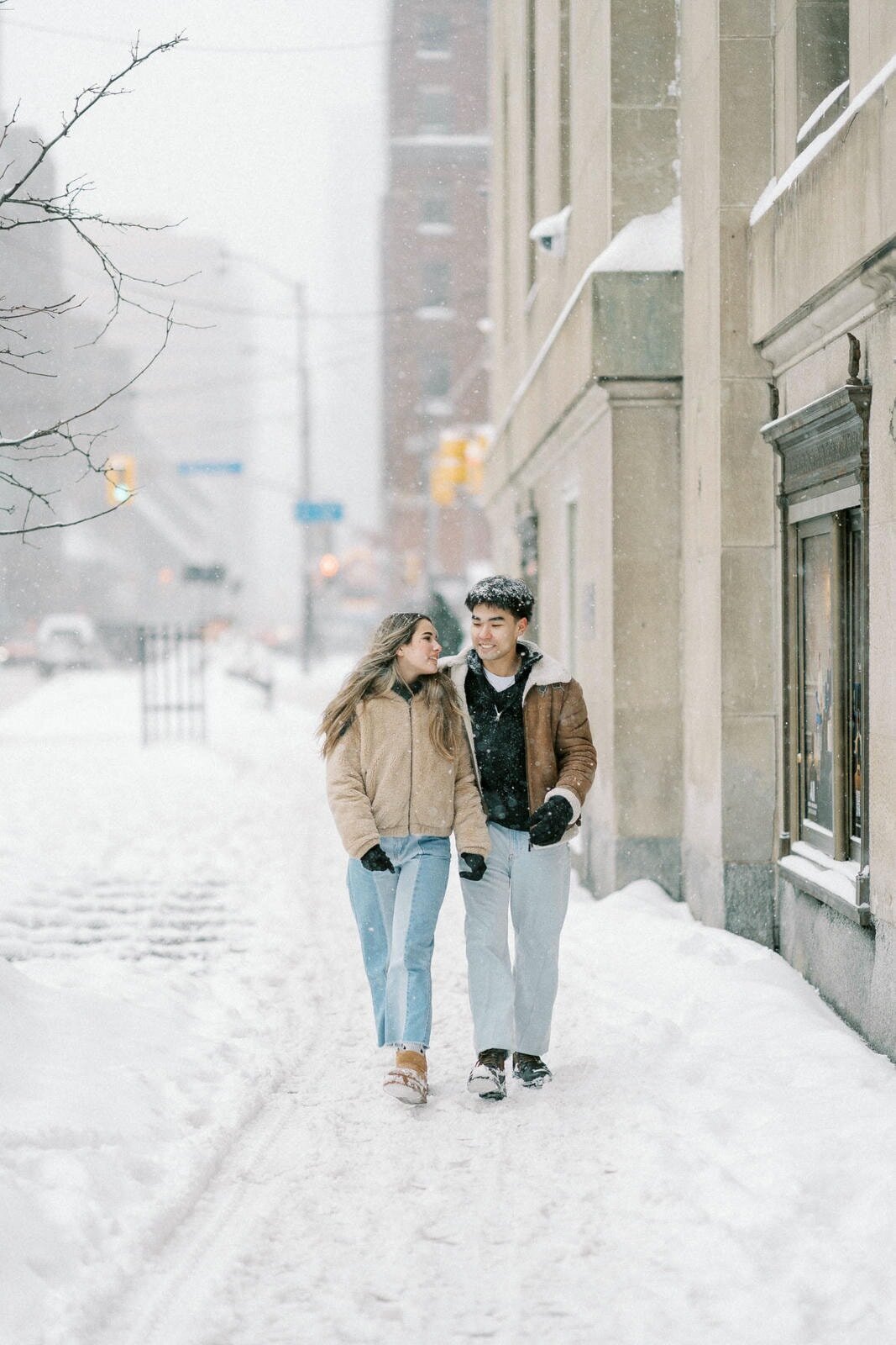 E10-Winter-snowy-engagement-photoshoot-in-Toronto-Zhan-and-Tina-2025-02-16-2500px-1013