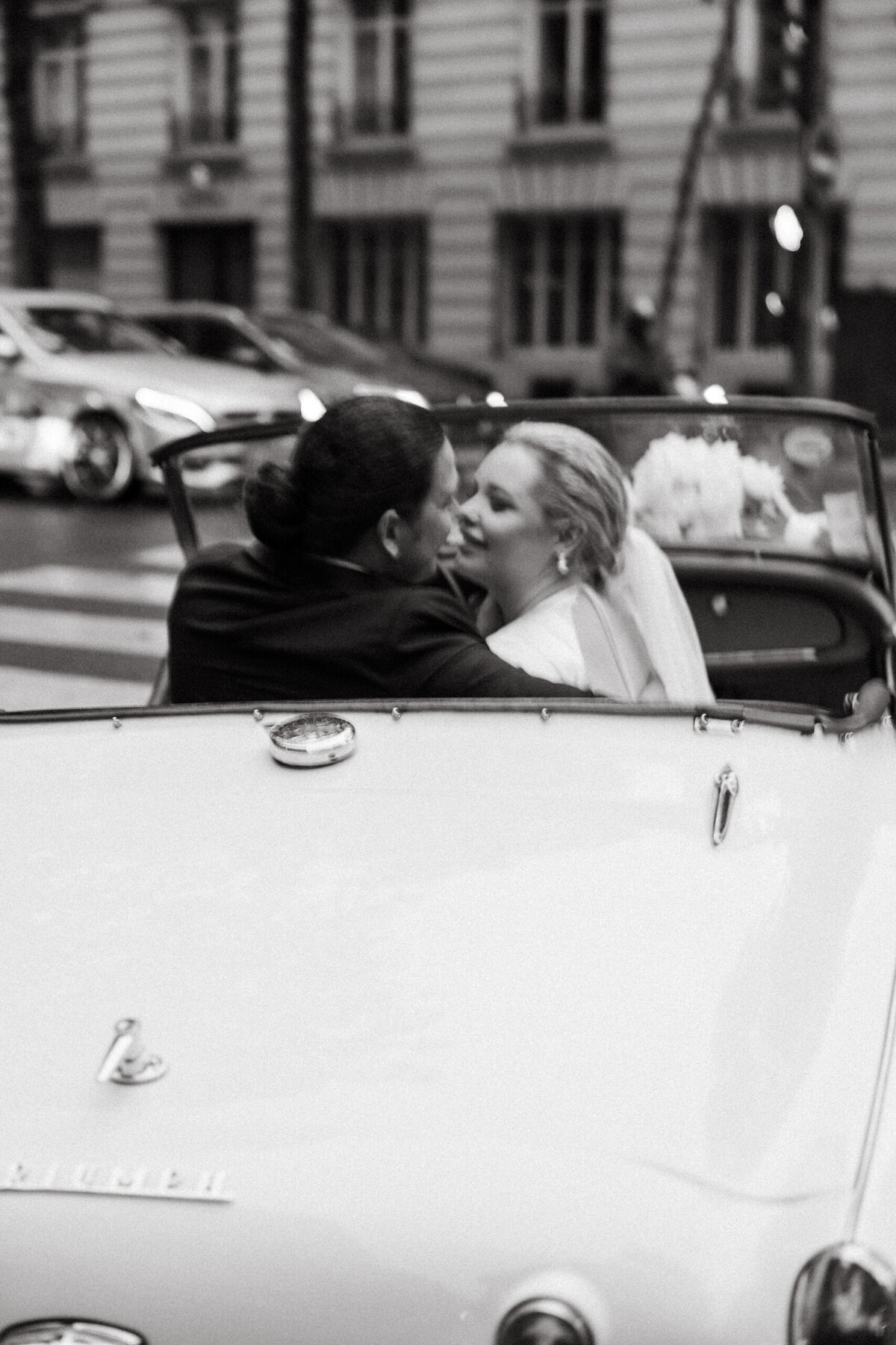 Paris-editorial-wedding-photographer-11