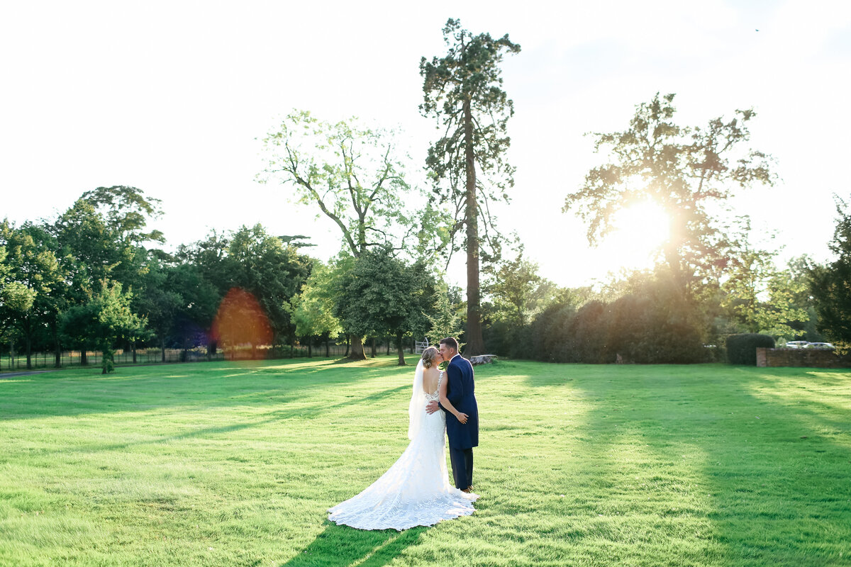 luxury-wedding-wasing-park-berkshire-leslie-choucard-photography-63