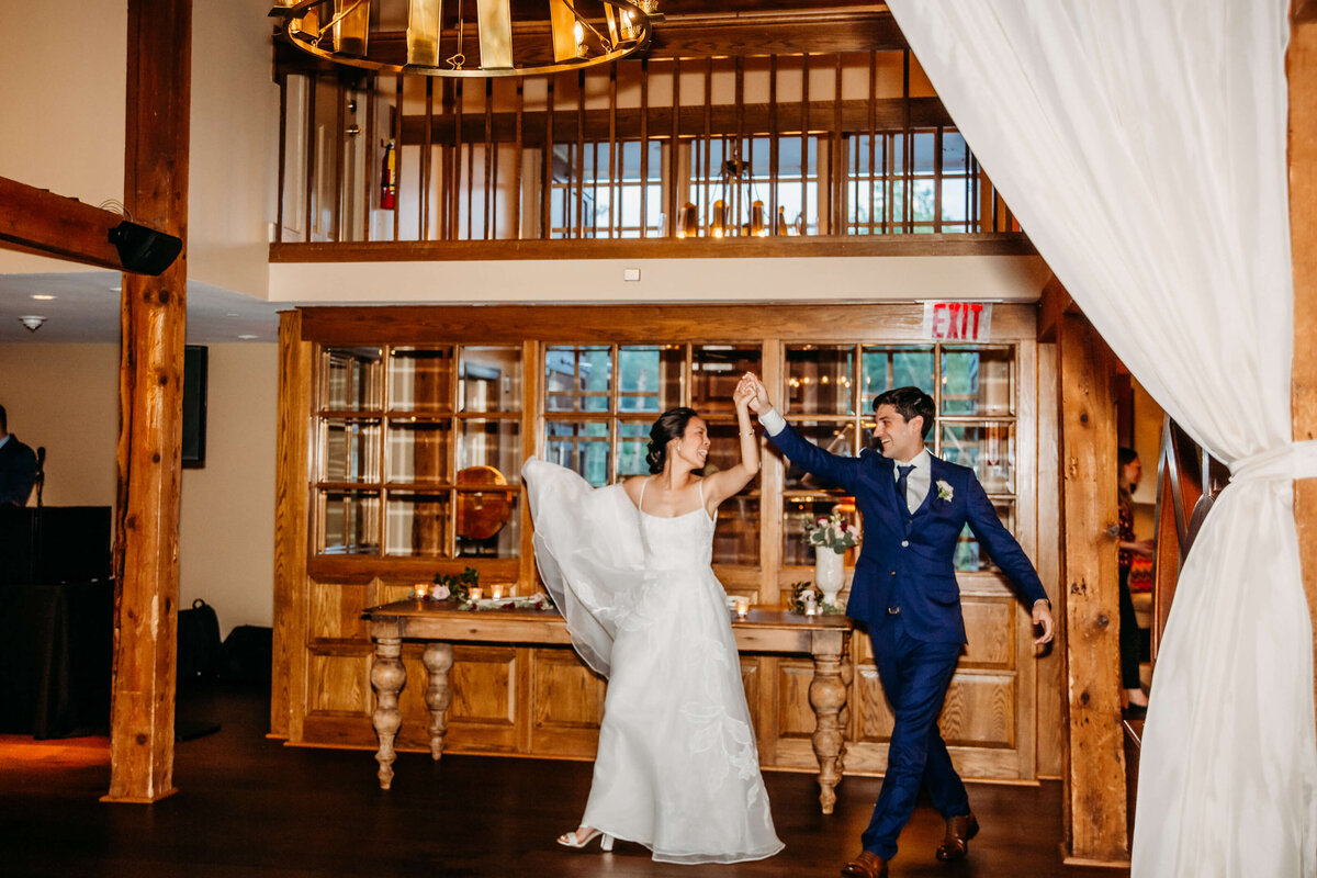 New_Hampshire_Wedding_Photographer_Bedford_Village_Inn-78