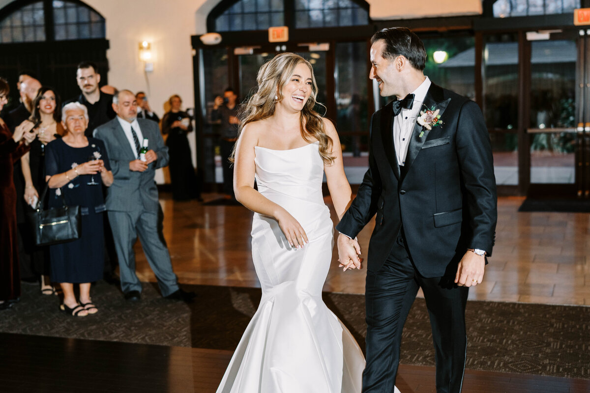 Phoenixville-Foundry-Romantic-Fall-Wedding-Photographer-Reception-Party-Photos_142