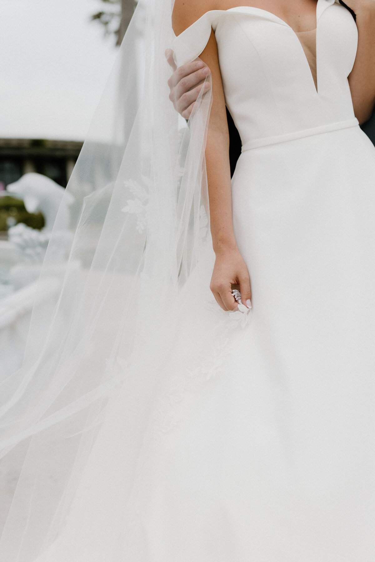 The Grand Galvez wedding with natural light and authentic moments.