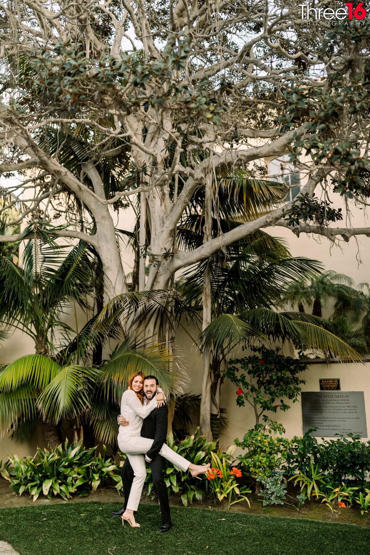 Ritz Carlton Laguna Beach Engagement Photos-1014