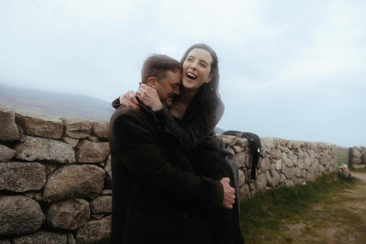 elopement-photographer-ireland-causeway-thrones-game (21)