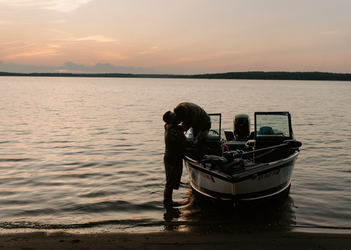 grand-rapids-minnesota-lake-engagement-225